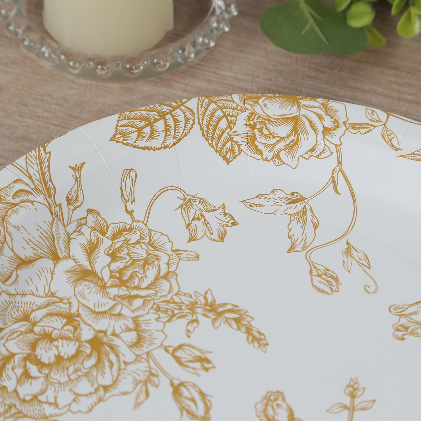 25-Pack Paper 9 Round Dinner Plates in White with Gold French Toile Pattern - Disposable Floral Party Plates for Stylish Events