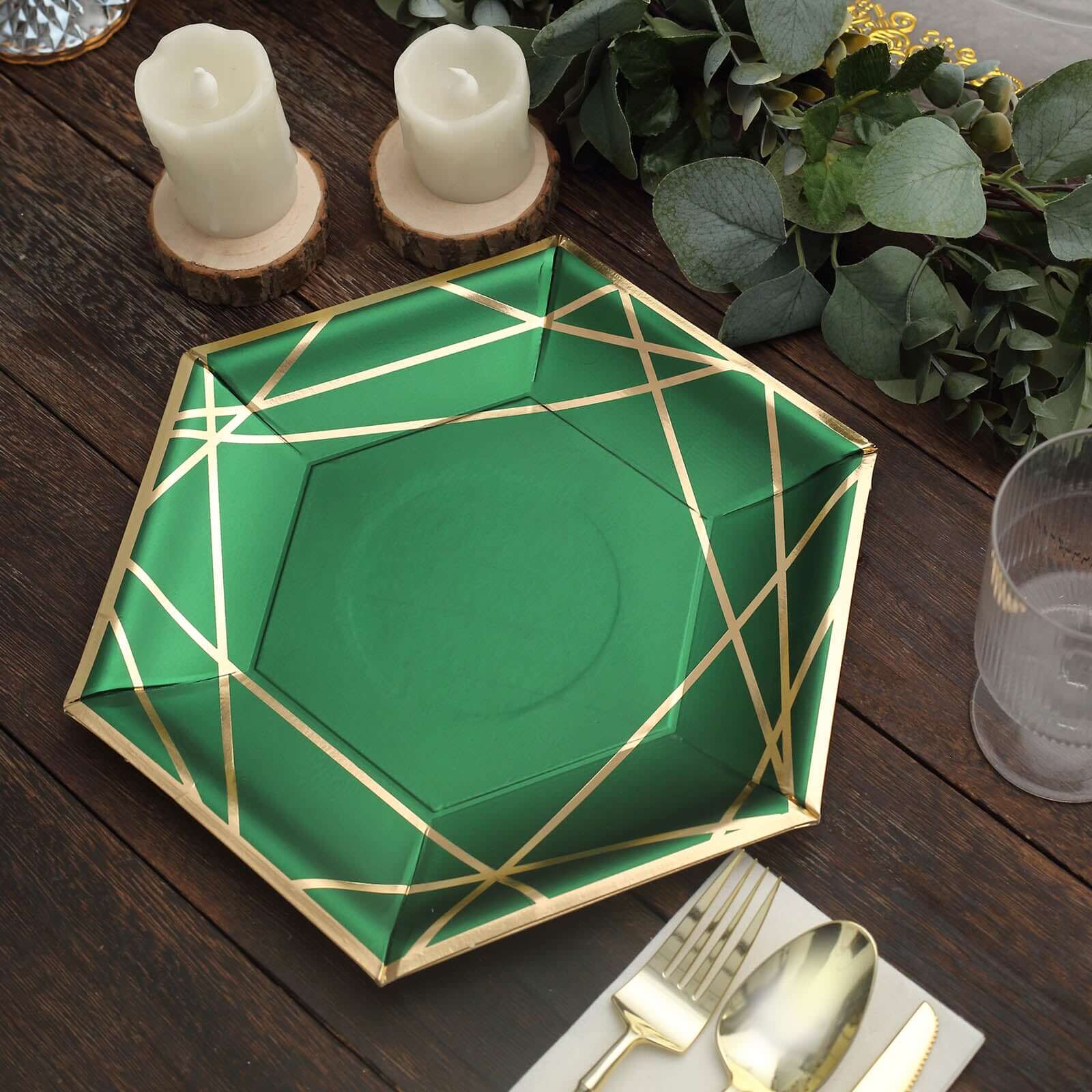 25-Pack Paper 9 Hexagon Dinner Plates in Hunter Emerald Green with Gold Geometric Lines & Rim - Stylish Disposable Geometric 300GSM Party Plates