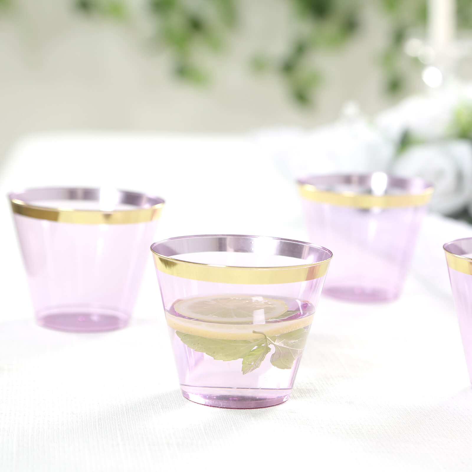 25-Pack Plastic Party Cups Transparent Purple Crystal with Gold Rim - Stylish Short Disposable Glasses 9oz