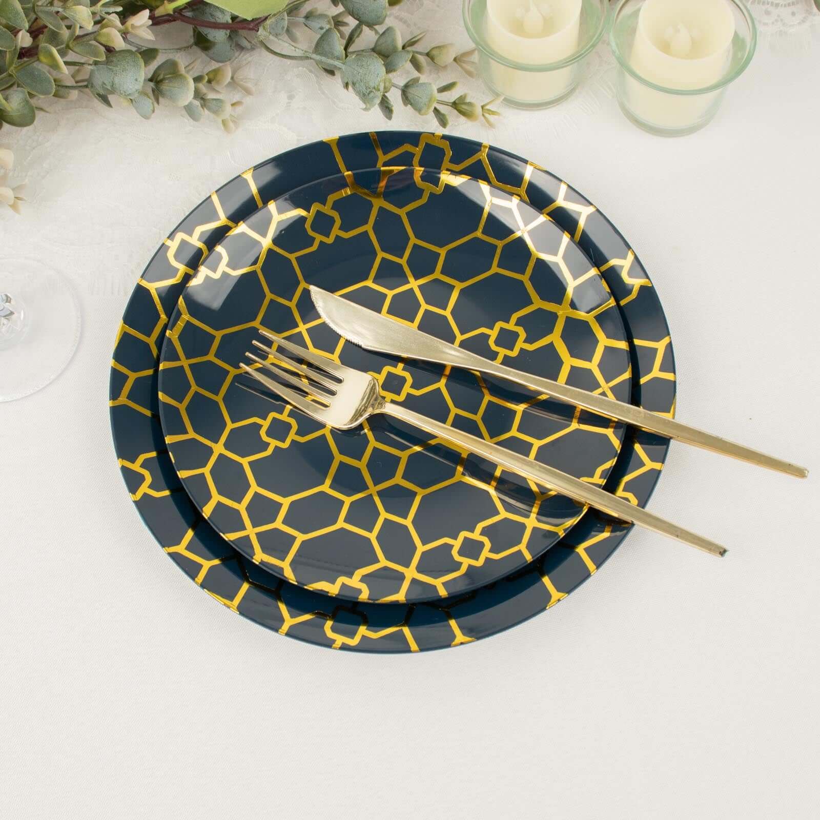 20-Pack Set Plastic Round Dinner and Salad Plates in Navy Blue with Geometric Gold Print - Modern Disposable Dinnerware Set for Weddings & Celebrations 9, 7