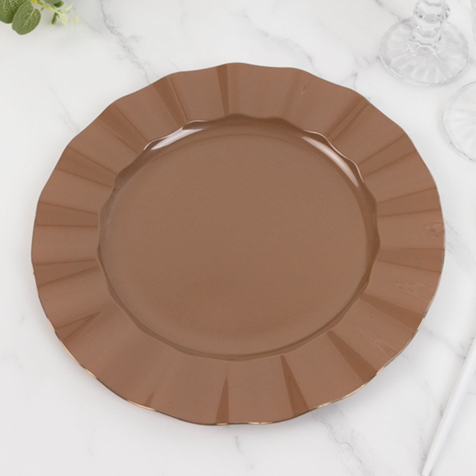 10-Pack Plastic 11 Round Dinner Plates in Coffee Brown Ruffled Rim with Gold Edging - Sturdy Disposable Dinnerware