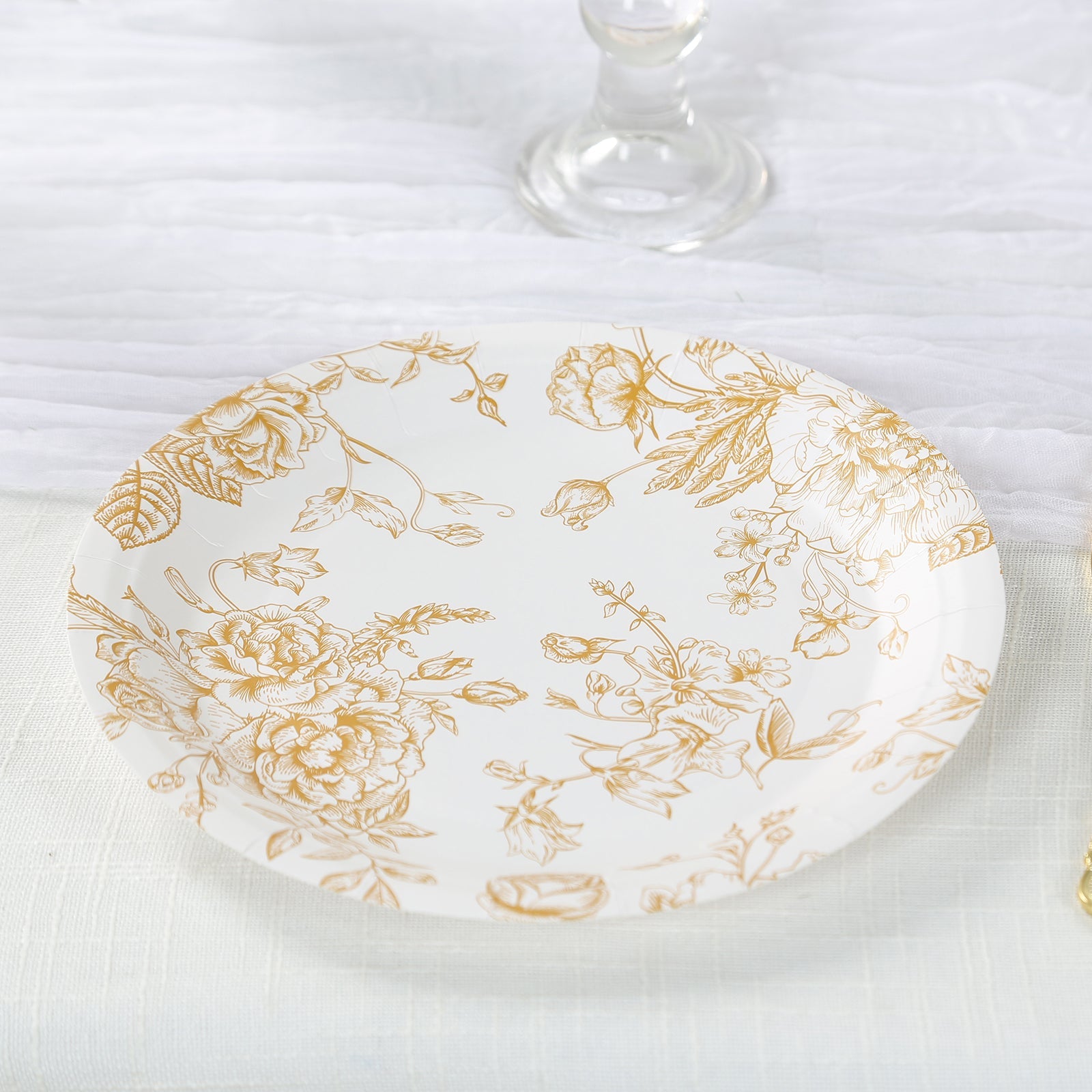 25-Pack Paper 9 Round Dinner Plates in White with Gold French Toile Pattern - Disposable Floral Party Plates for Stylish Events