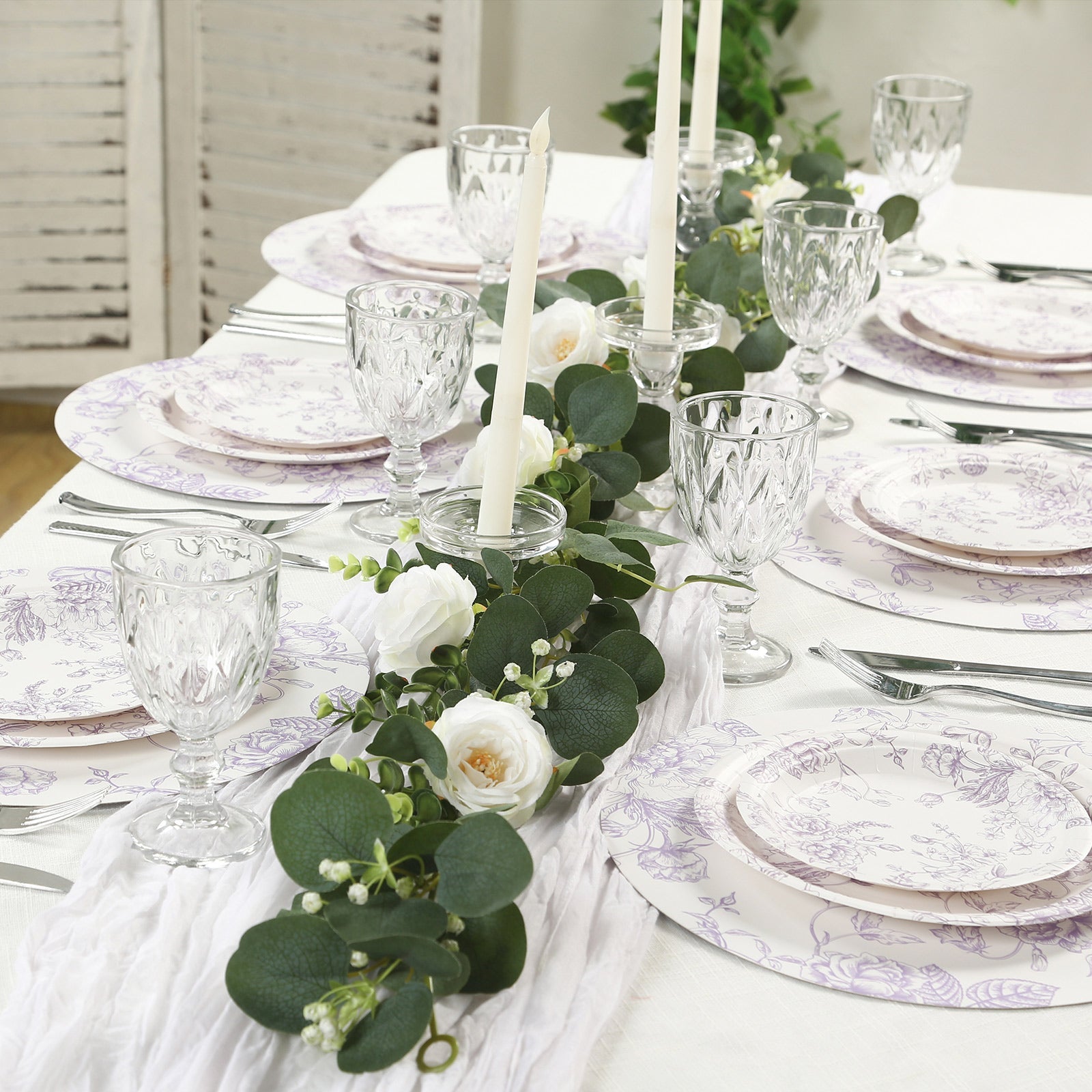 25-Pack Paper 9 Round Dinner Plates in White with Matte Lavender French Toile Pattern - Disposable Floral Party Plates