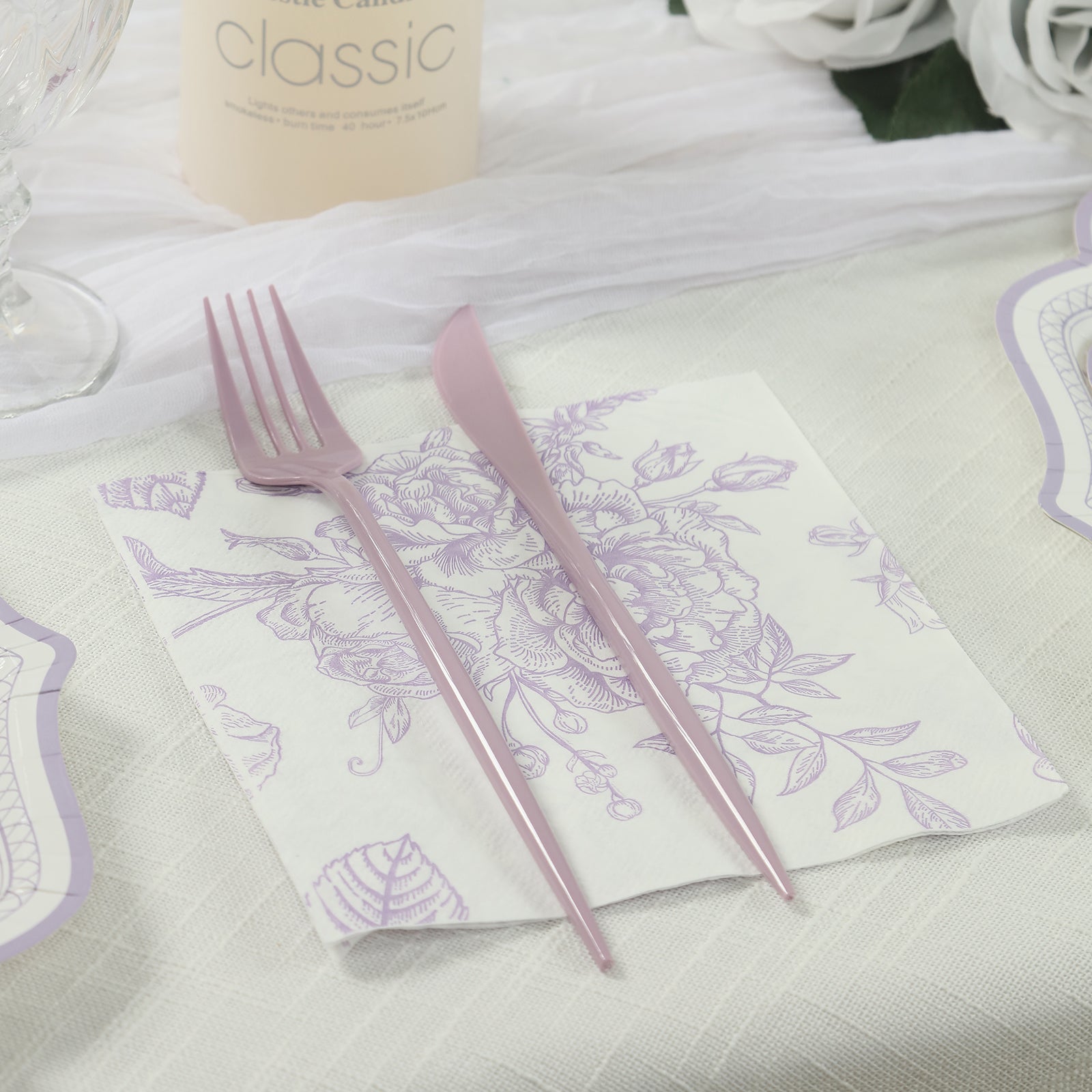 50 Pack Lavender 2-Ply Paper Beverage Napkins in Matte Pink and White French Toile Floral Pattern, Highly Absorbent Soft Disposable Cocktail Napkins