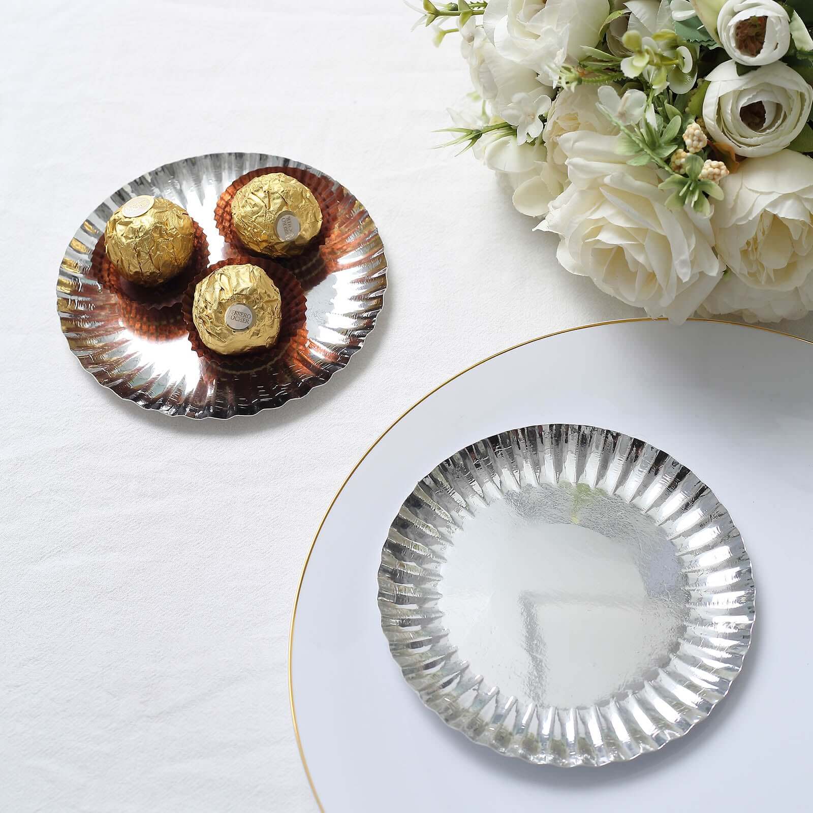 50-Pack Paper 5 Round Dessert Plates in Metallic Silver with Scalloped Rim - Disposable 250GSM Appetizer Party Plates