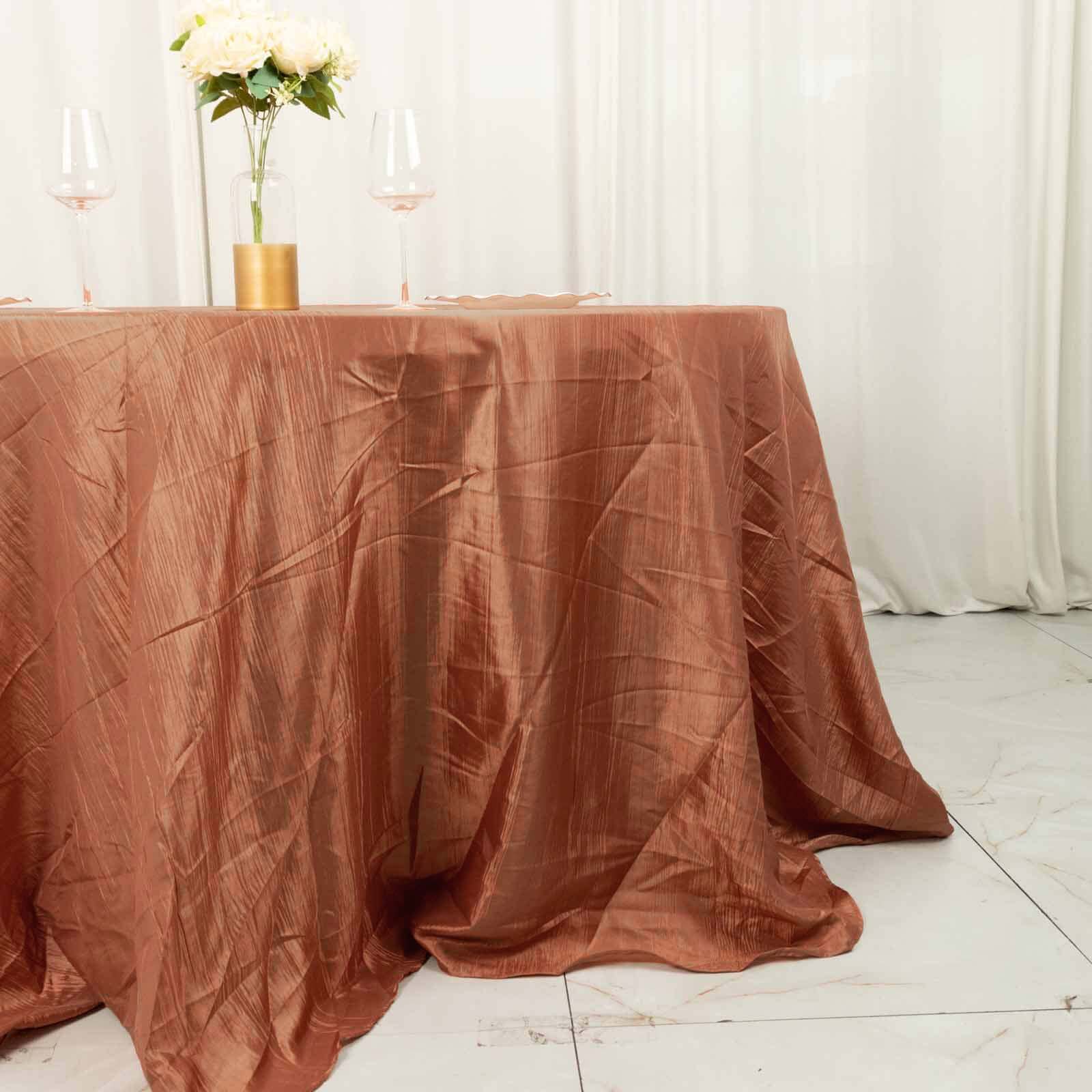 Taffeta 132 Round Tablecloth Terracotta (Rust) - Seamless Accordion Crinkle Table Cover