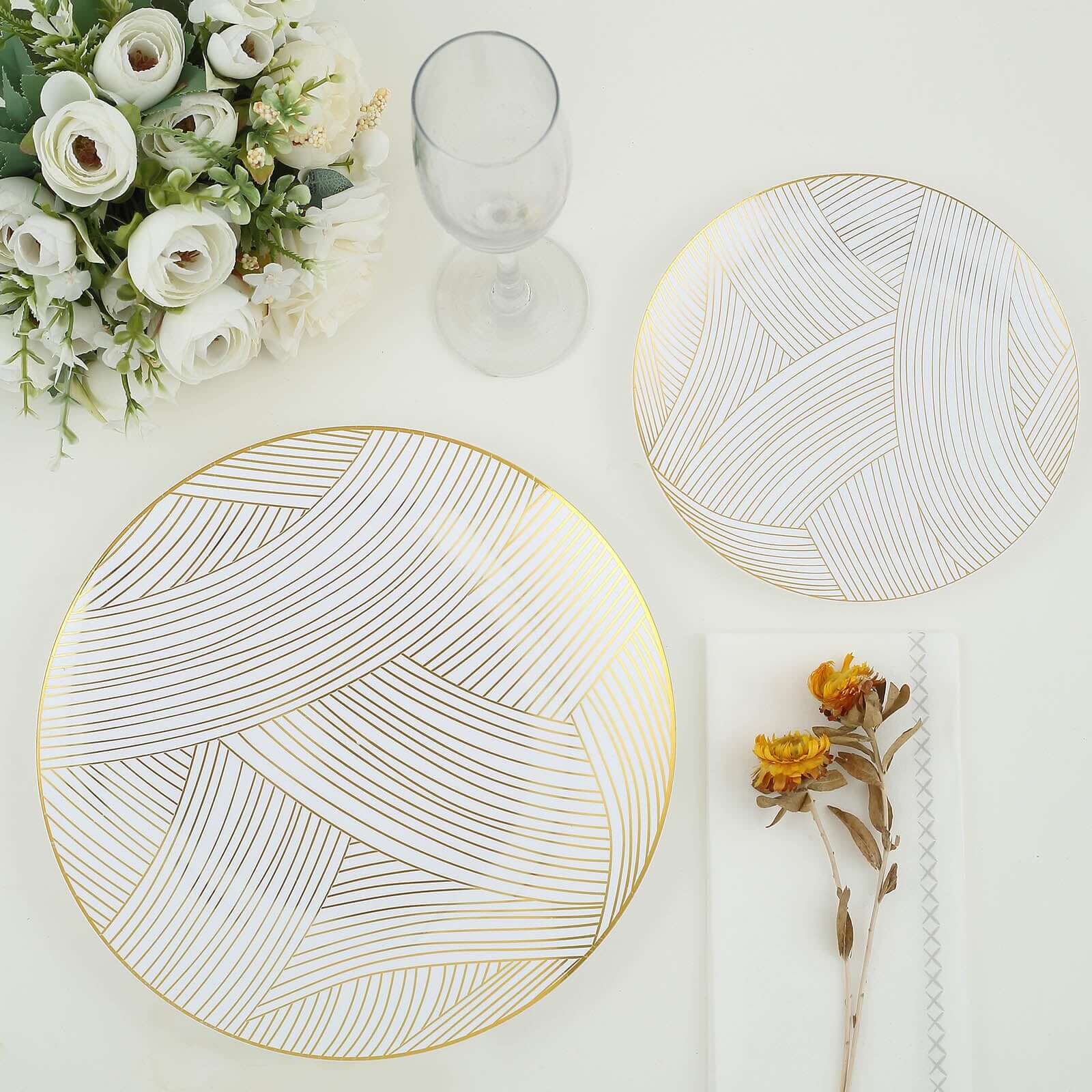 10-Pack Plastic 10 Round Dinner Plates in White with Gold Wave Brush Strokes Pattern - Disposable Party Plates for Modern & Classy Table Decor