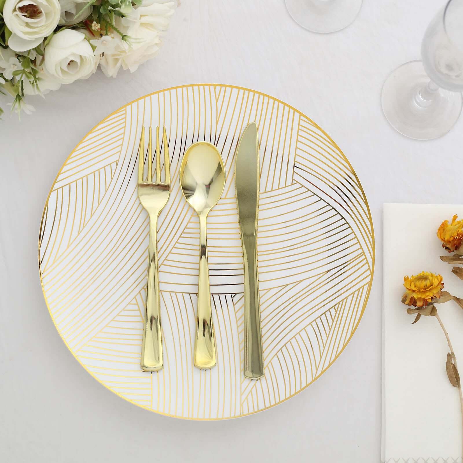 10-Pack Plastic 10 Round Dinner Plates in White with Gold Wave Brush Strokes Pattern - Disposable Party Plates for Modern & Classy Table Decor