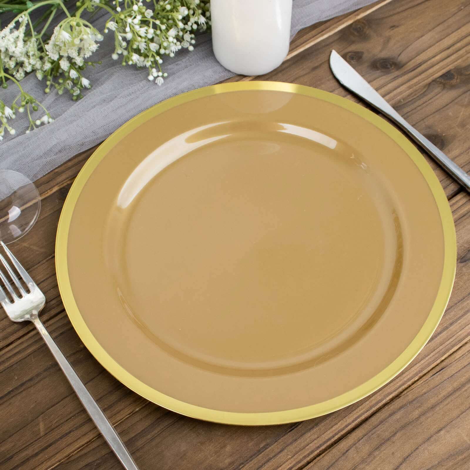 10-Pack Plastic 10 Round Dinner Plates in Gold with Gold Rim - Disposable Party Plates for Classy Banquets & Special Occasions