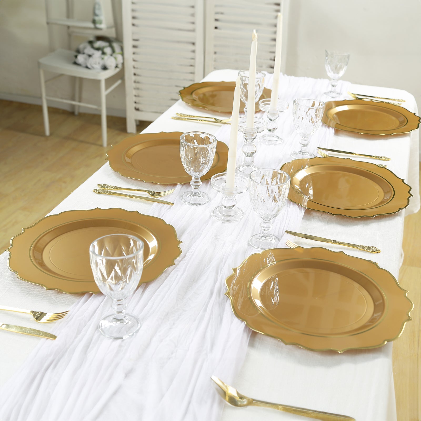 10-Pack Economy Plastic Round Charger Plates 13 in Gold with Scalloped Rim, Decorative Dinner Party Serving Plates