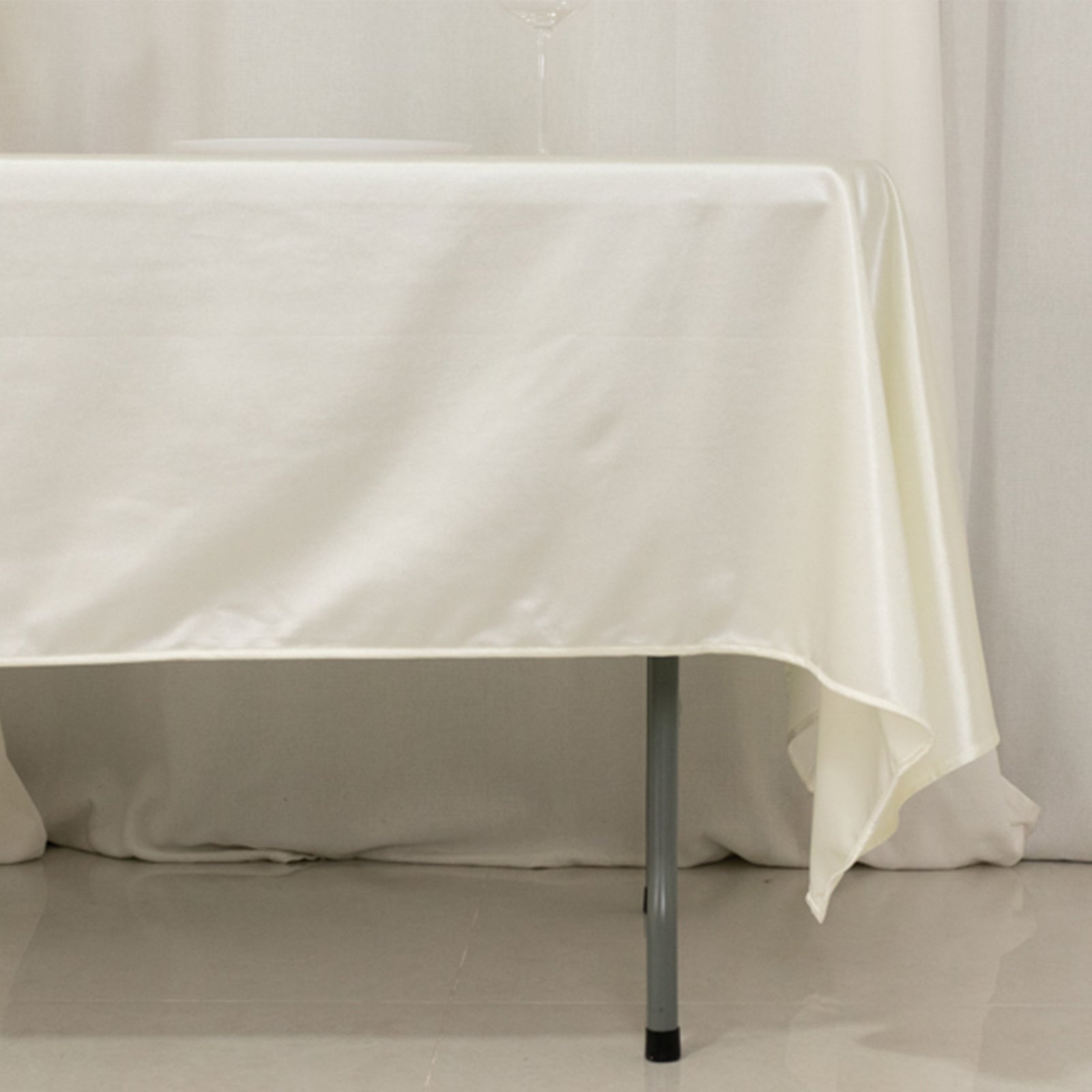 Premium Scuba Rectangular 60x102 Tablecloth Shimmering Pearl - Wrinkle Free & Stain Resistant Table Cover