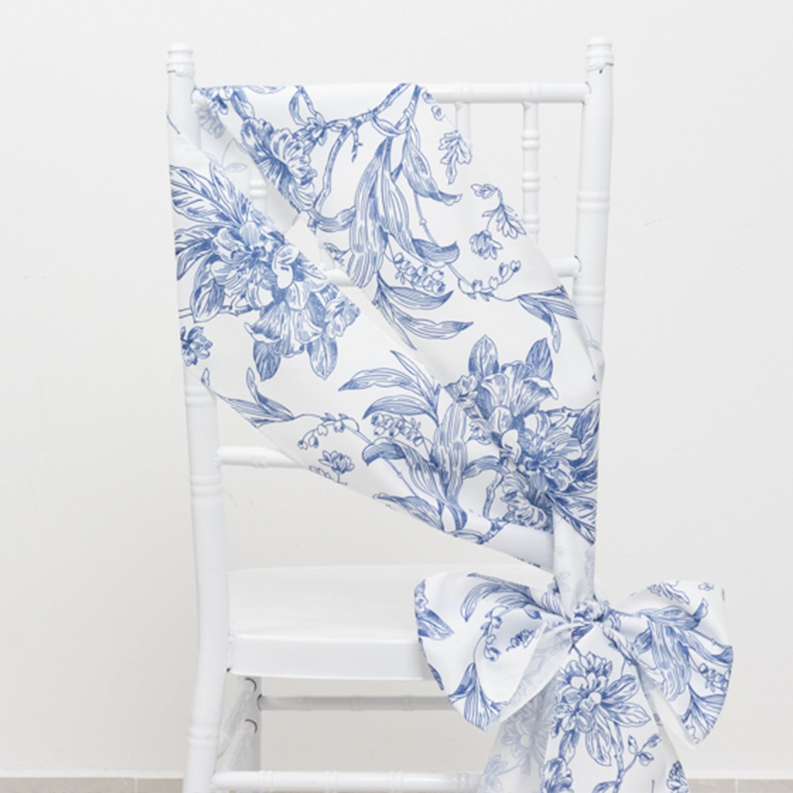 Polyester Chair Sashes White/Blue French Toile Floral Design - Wrinkle-Resistant & Durable Chair Bows for Exquisite Weddings & Banquets 6x108