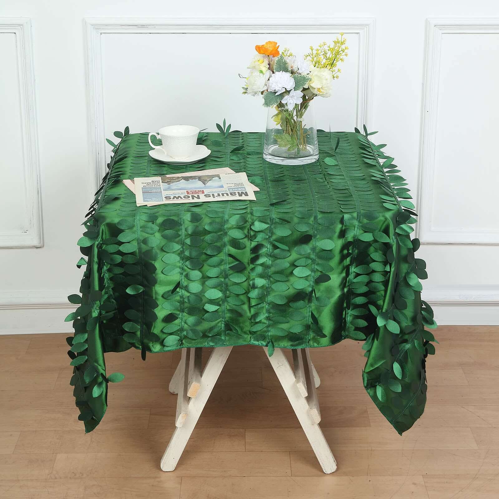 Taffeta 54x54 Square Tablecloth Green 3D Leaf Petal Table Cover