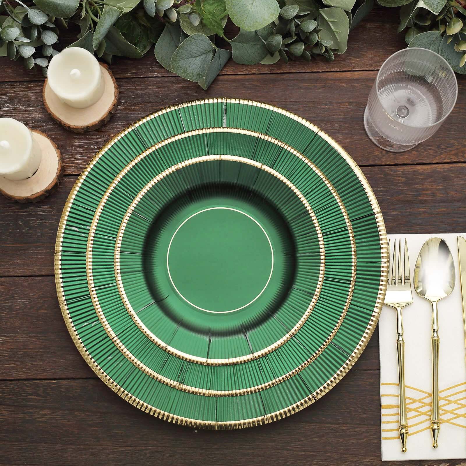 25-Pack Paper 10 Round Dinner Plates in Hunter Emerald Green Sunray Design with Gold Rim - Disposable Heavy Duty 350GSM Party Plates