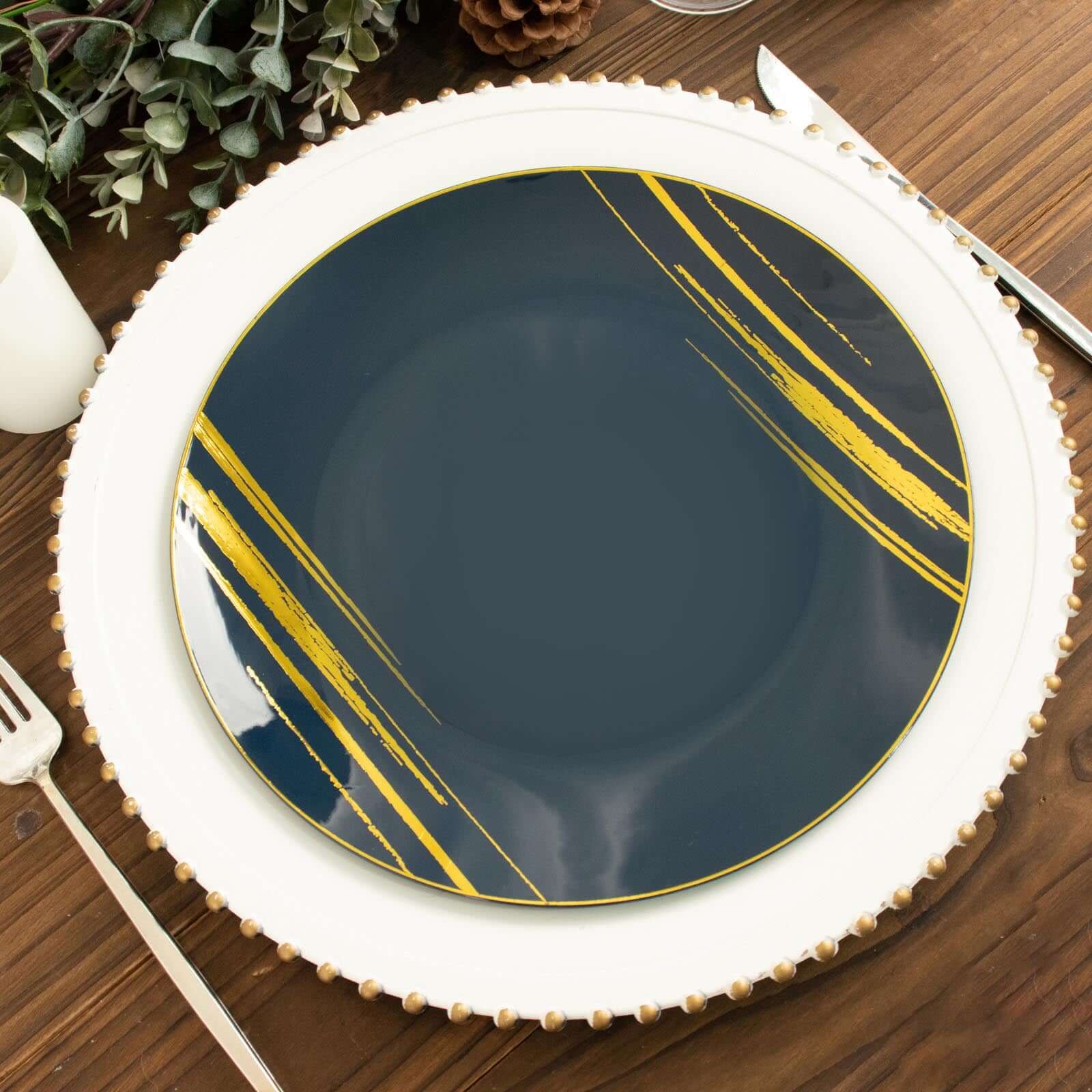 10-Pack Plastic 10 Round Dinner Plates in Navy Blue with Gold Brush Stroked Print - Disposable Party Dinnerware