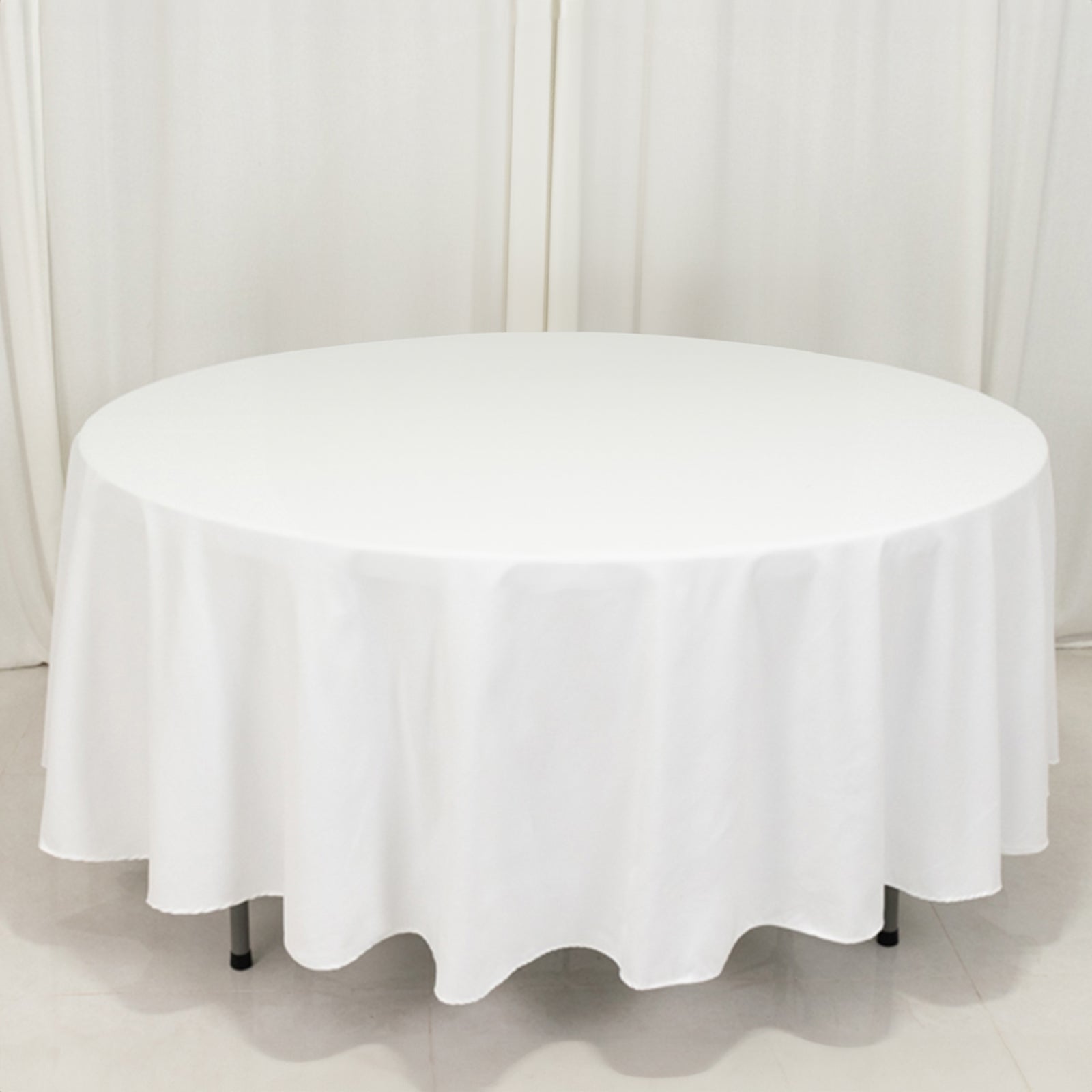 Cotton Blend 108 Round Tablecloth White - Wrinkle-Resistant Design for Versatile Table Settings