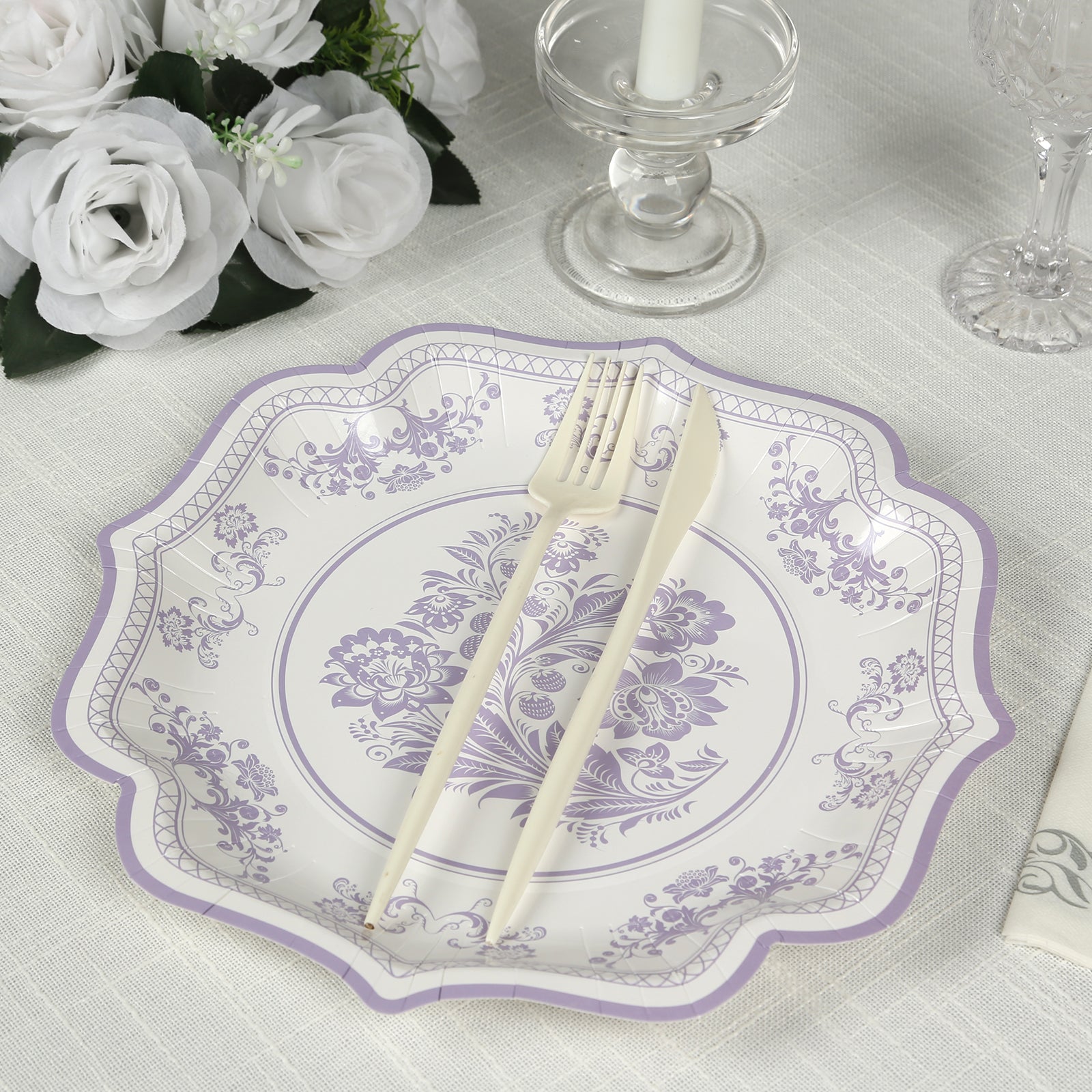 25-Pack Paper Dinner Plates in White with Lavender Lilac French Toile Print & Scallop Rim - Stylish Disposable 300GSM Floral Party Plates 10