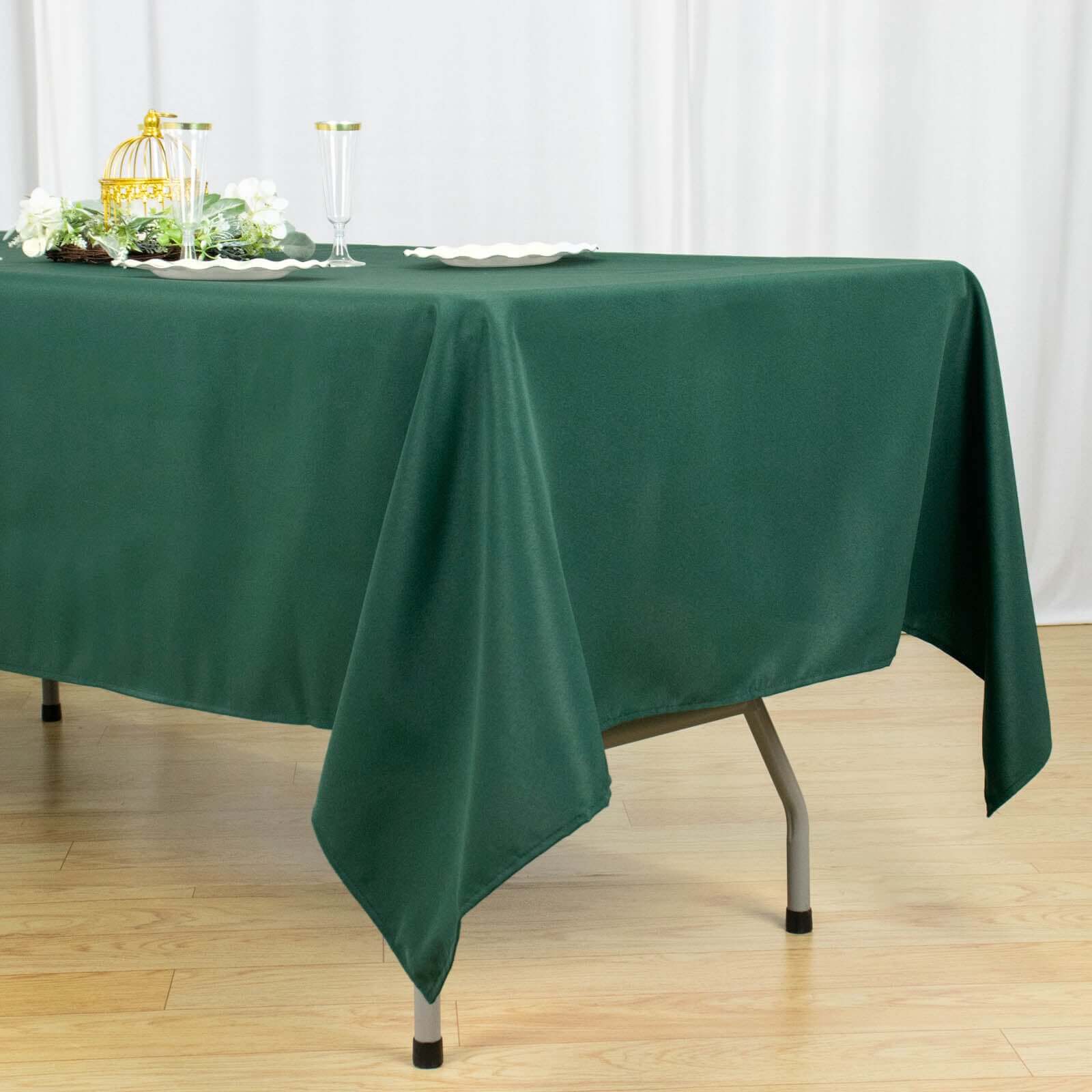 Premium Polyester 60x102 Rectangle Tablecloth Hunter Emerald Green - Durable 220GSM Wrinkle-Resistant Table Cover