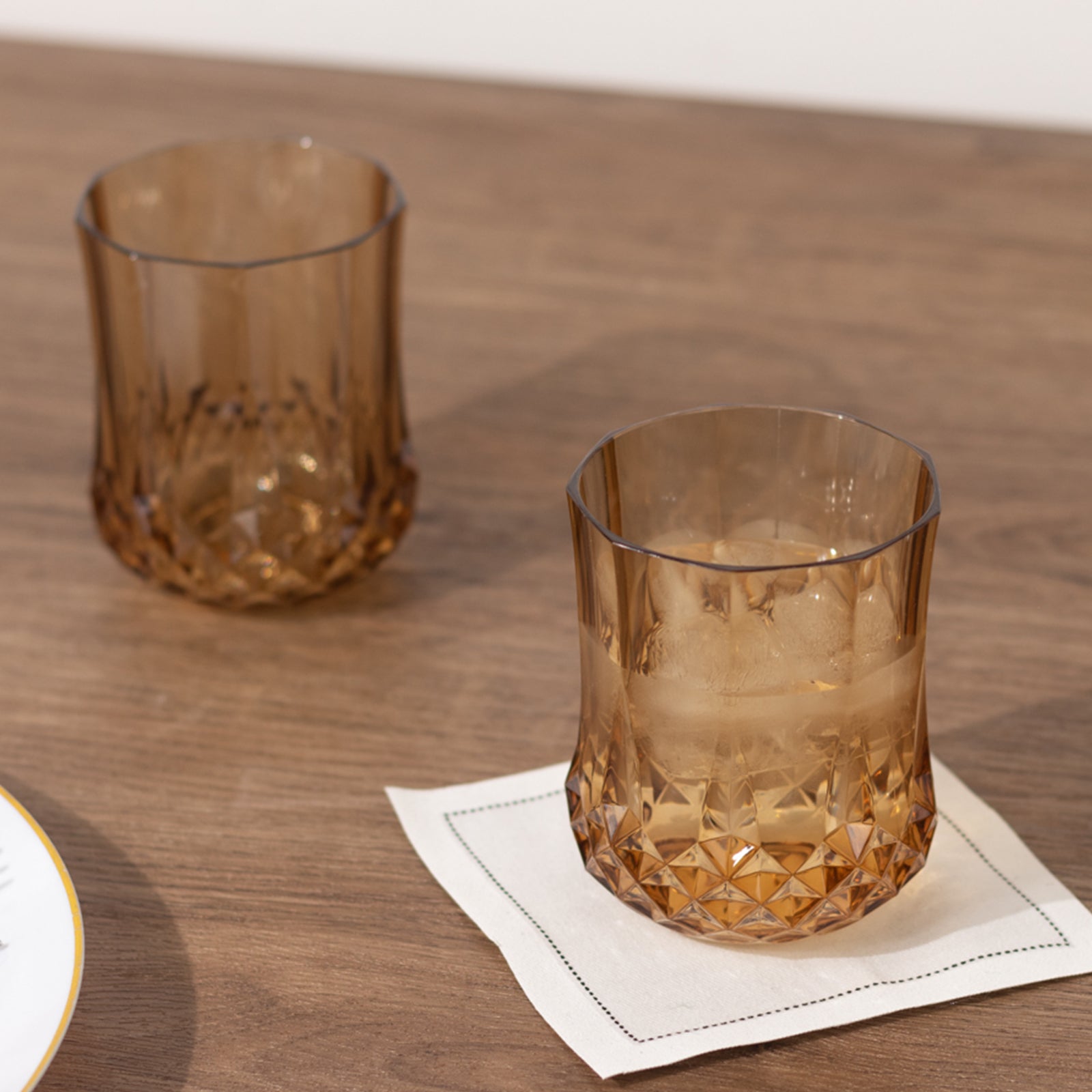 6-Pack Plastic Whiskey Cups Amber Gold Crystal Cut Style - Reusable Stemless Wine Glasses 8oz