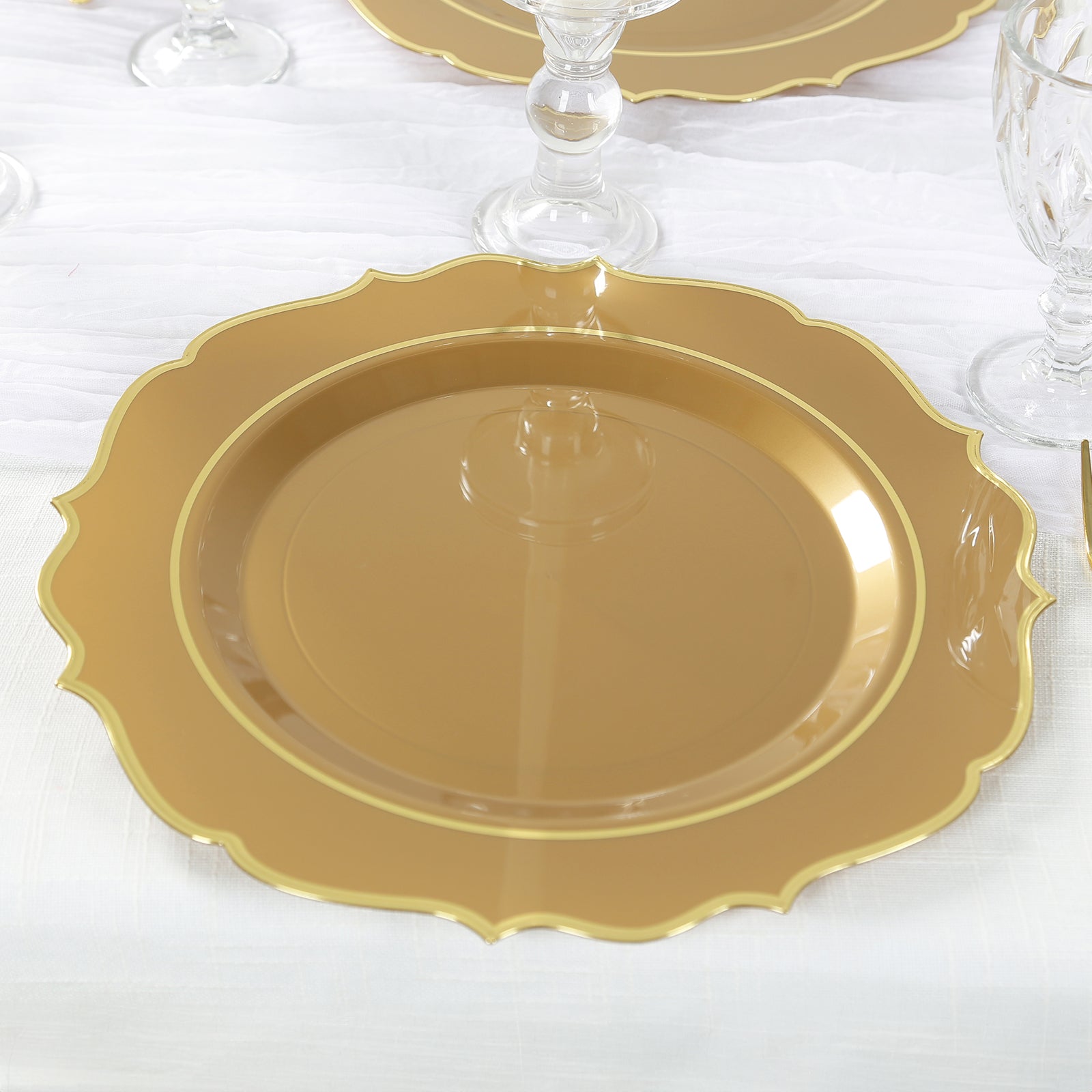 10-Pack Economy Plastic Round Charger Plates 13 in Gold with Scalloped Rim, Decorative Dinner Party Serving Plates