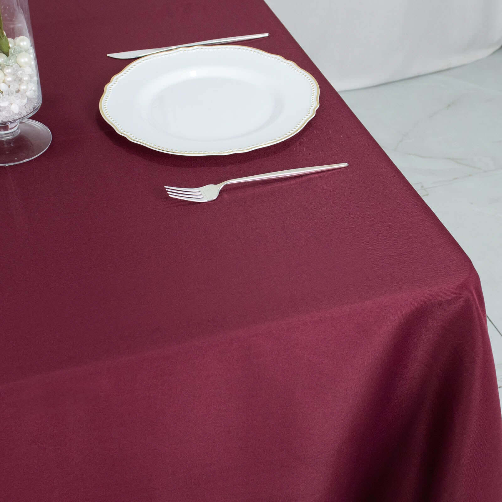 Premium Polyester 70x70 Table Overlay Square Tablecloth Burgundy 220GSM Wrinkle-Resistant Table Cover