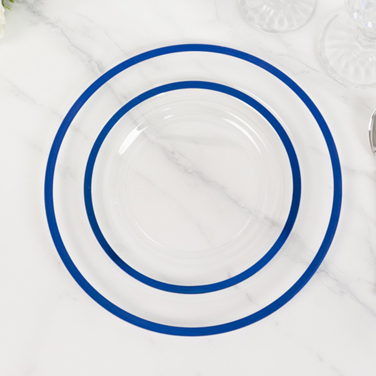 10-Pack Plastic 7 Round Appetizer Plates in Clear with Blue Rim - Sleek Disposable Salad Plates for Banquets & Special Occasions