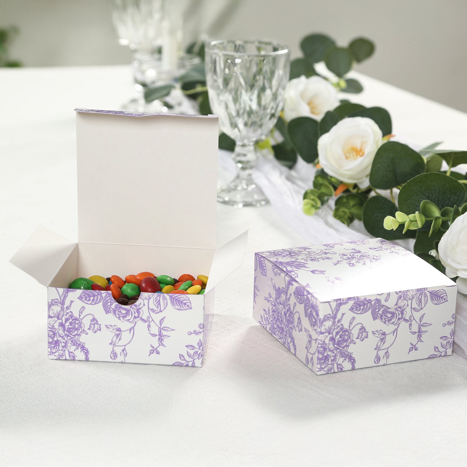 25 Pack Party Favors Boxes in French Toile Pattern, Matte Lavender and White Candy Gift Boxes - Cardstock Paper - 4x4x2