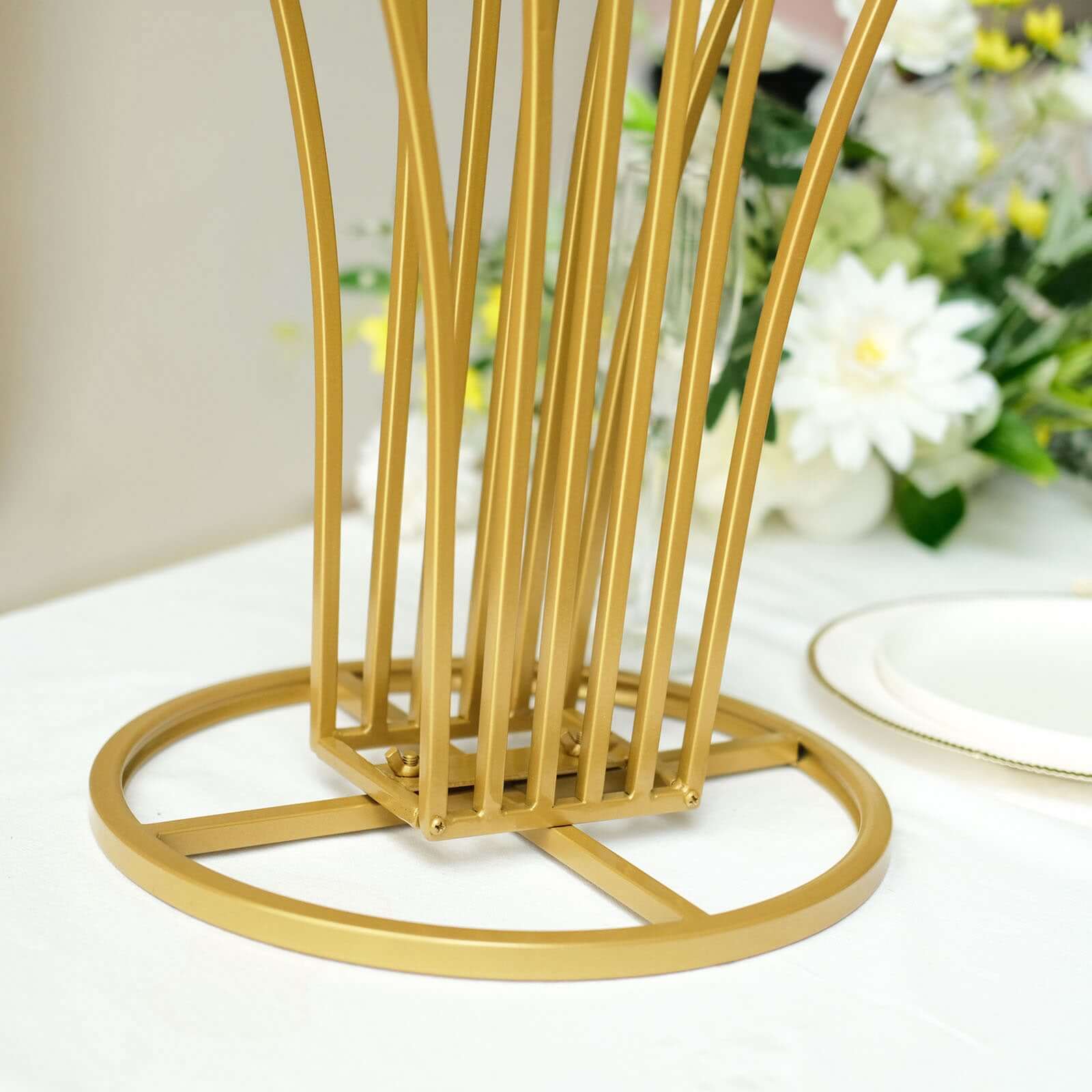 Metal Table Centerpiece Gold Scalloped Fan Shape Design - Wedding Floral Display Flower Frame Stand 32