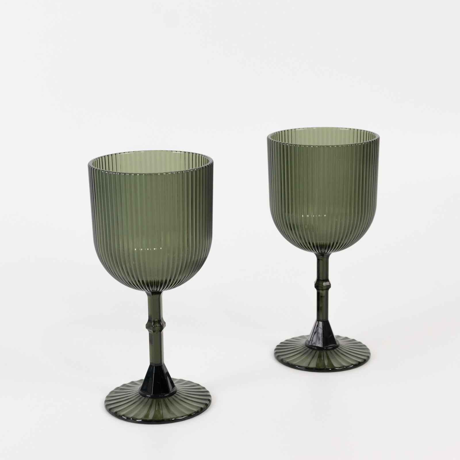 12-Pack Plastic Goblets Hunter Emerald Green Vintage Ribbed Pattern - Reusable Shatterproof Glassware 9oz