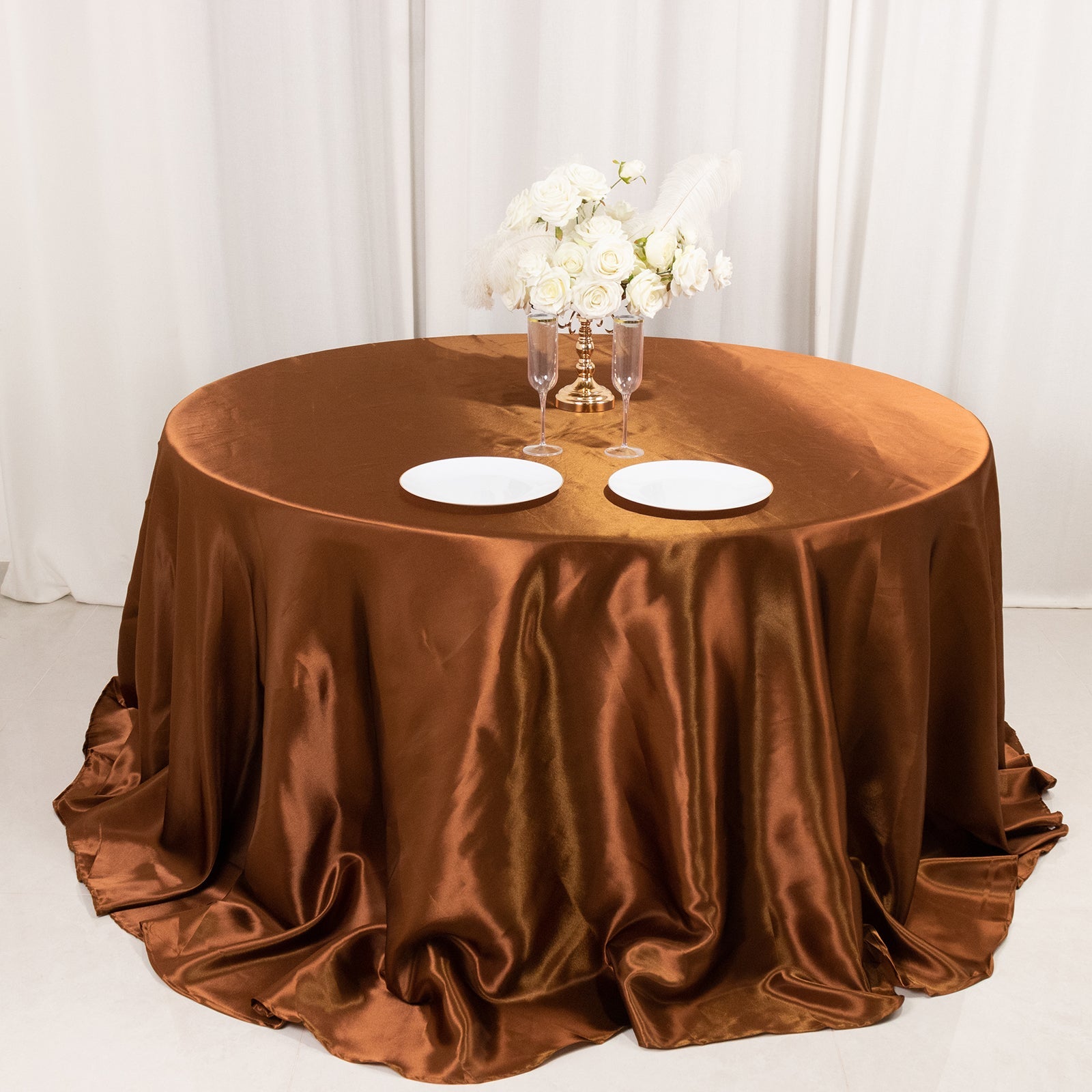 Satin 132 Round Tablecloth Cinnamon Brown - Stylish Seamless Table Cover