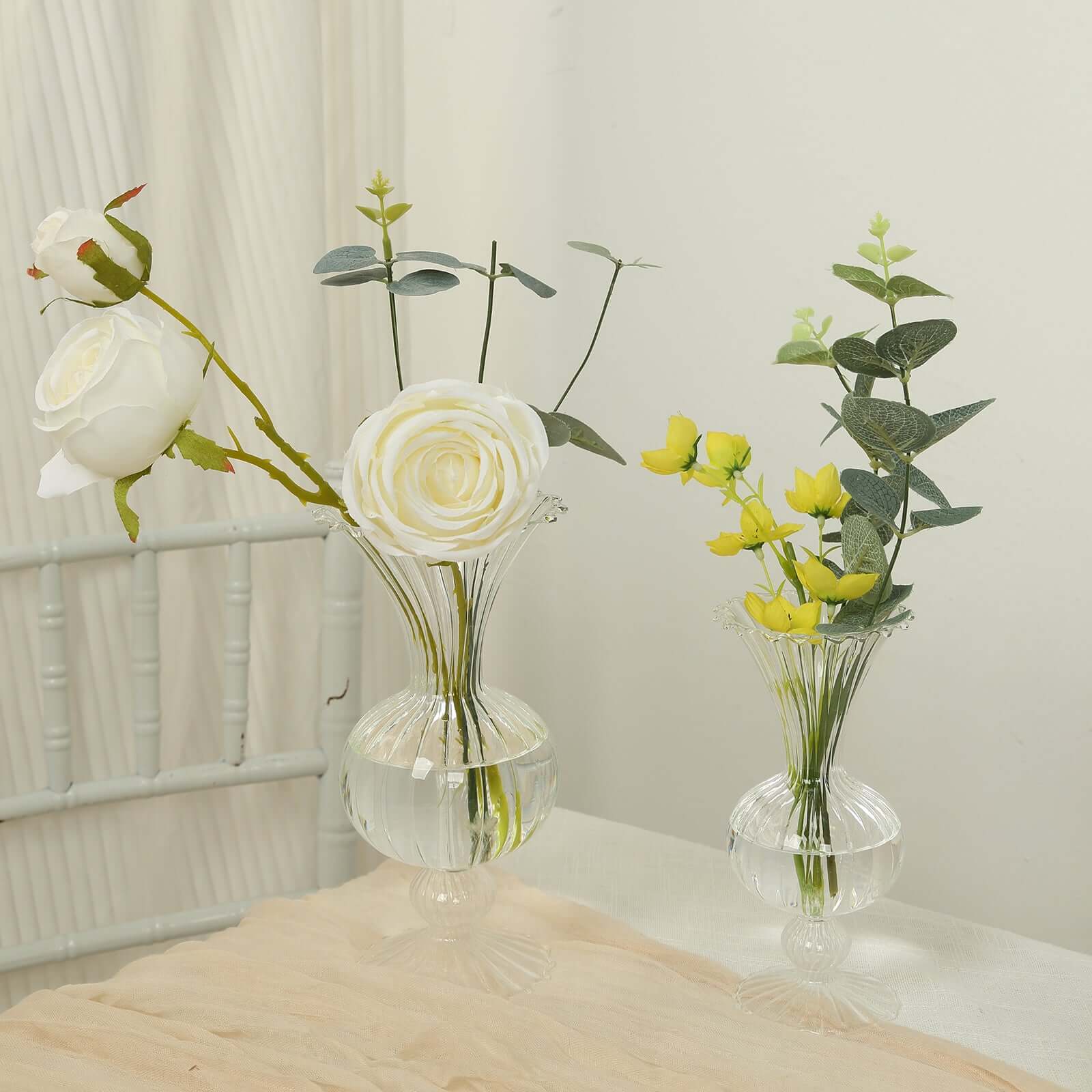 Set of 4 Glass Flower Vases Nordic Style with Petals Texture Clear - Transparent Bud Planters for Wedding Table Decor 7, 9