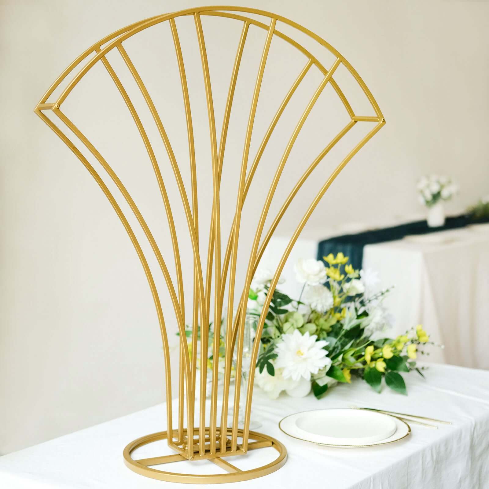 Metal Table Centerpiece Gold Scalloped Fan Shape Design - Wedding Floral Display Flower Frame Stand 32