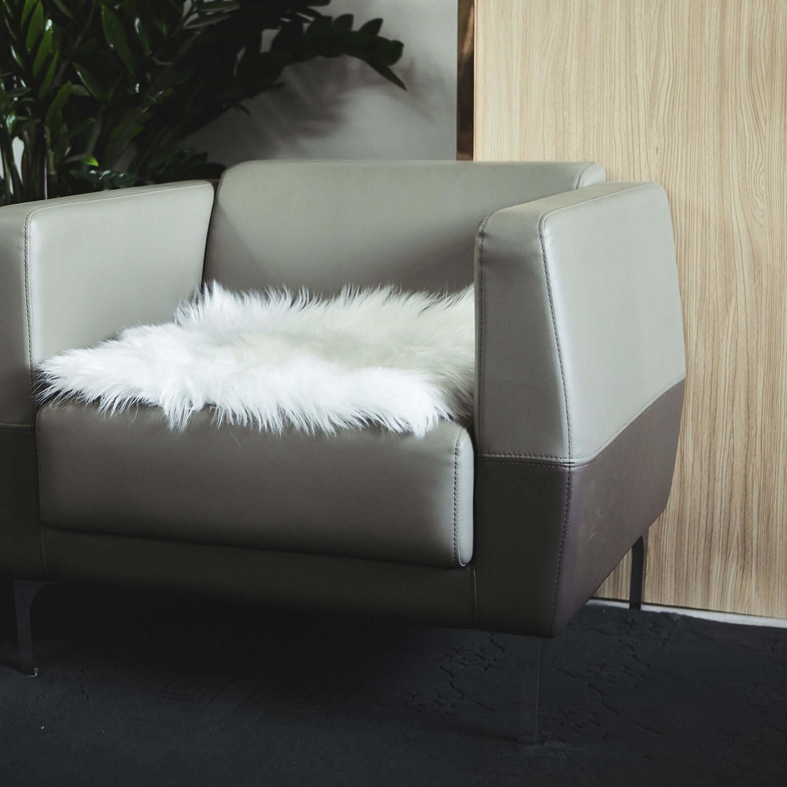 Faux Sheepskin 20 Cushion Cover with Soft Plush Finish White - Stylish Small Shag Area Rug for Events