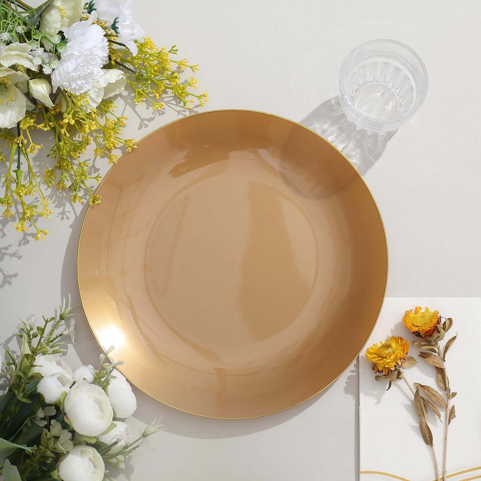 10-Pack Plastic 10 Round Dinner Plates in Gold with Gold Rim - Glossy Disposable Party Plates