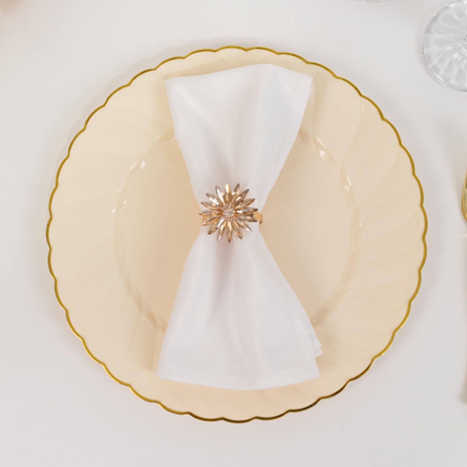 10-Pack Plastic 10 Round Dinner Plates in Ivory with Gold Flair Rim - Disposable Party Plates