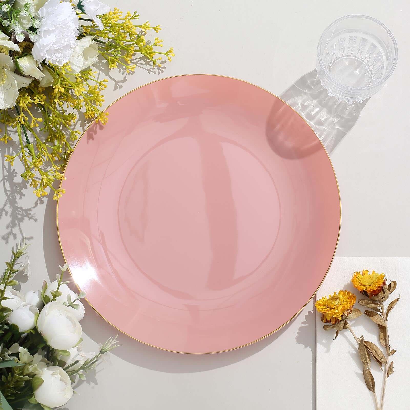 10-Pack Plastic 10 Round Dinner Plates in Dusty Rose with Gold Rim - Glossy Disposable Party Plates