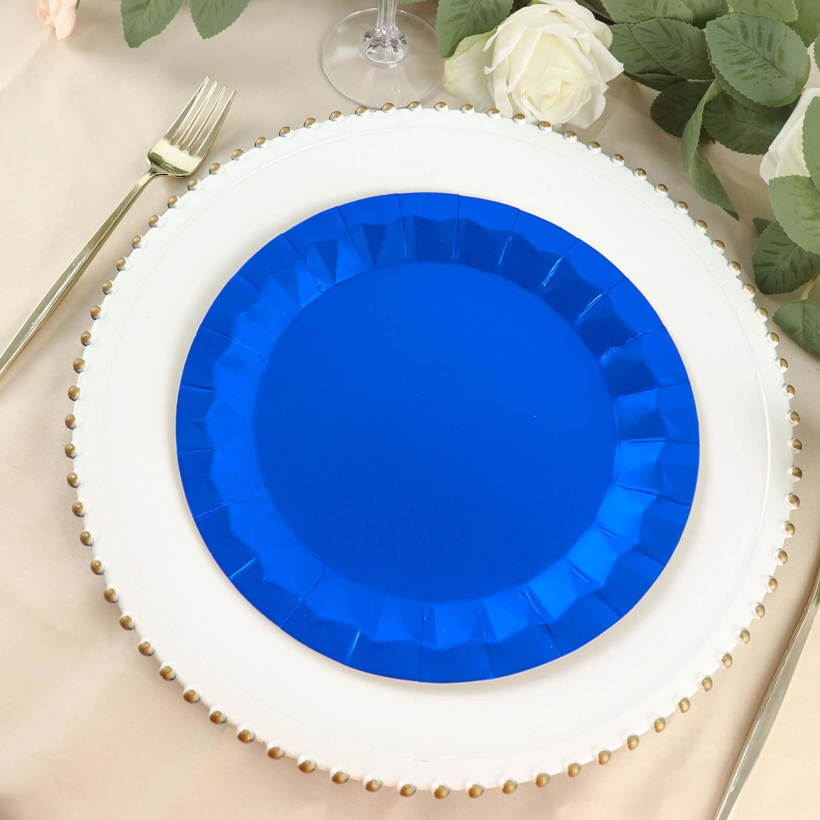 25-Pack Paper 9 Round Dinner Plates in Royal Blue with Geometric Prism Rim - Disposable 400GSM Party Plates