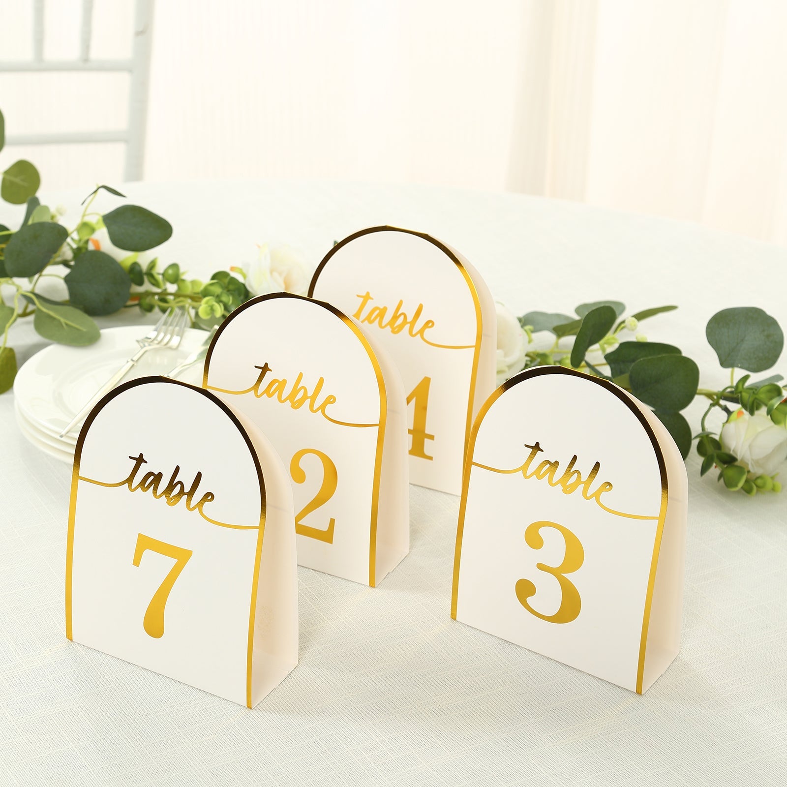 25-Pack Paper Wedding Table Numbers 1-25 White Arch Cutout Design - Sleek & Modern Free Standing Double Sided Table Tent Cards with Metallic Gold Foil Numbers 7