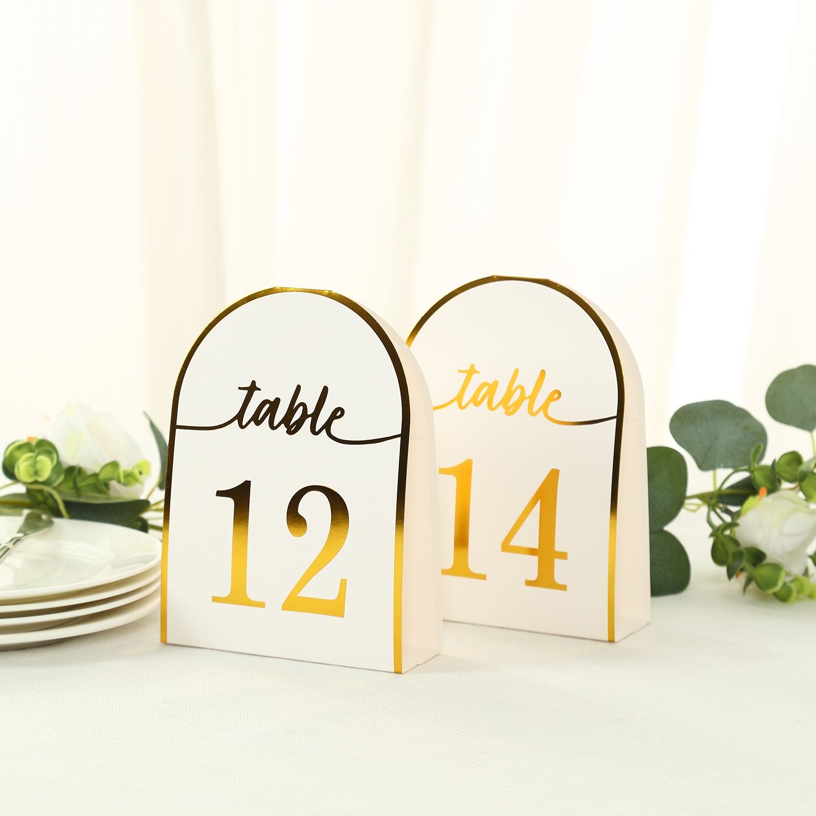 25-Pack Paper Wedding Table Numbers 1-25 White Arch Cutout Design - Sleek & Modern Free Standing Double Sided Table Tent Cards with Metallic Gold Foil Numbers 7