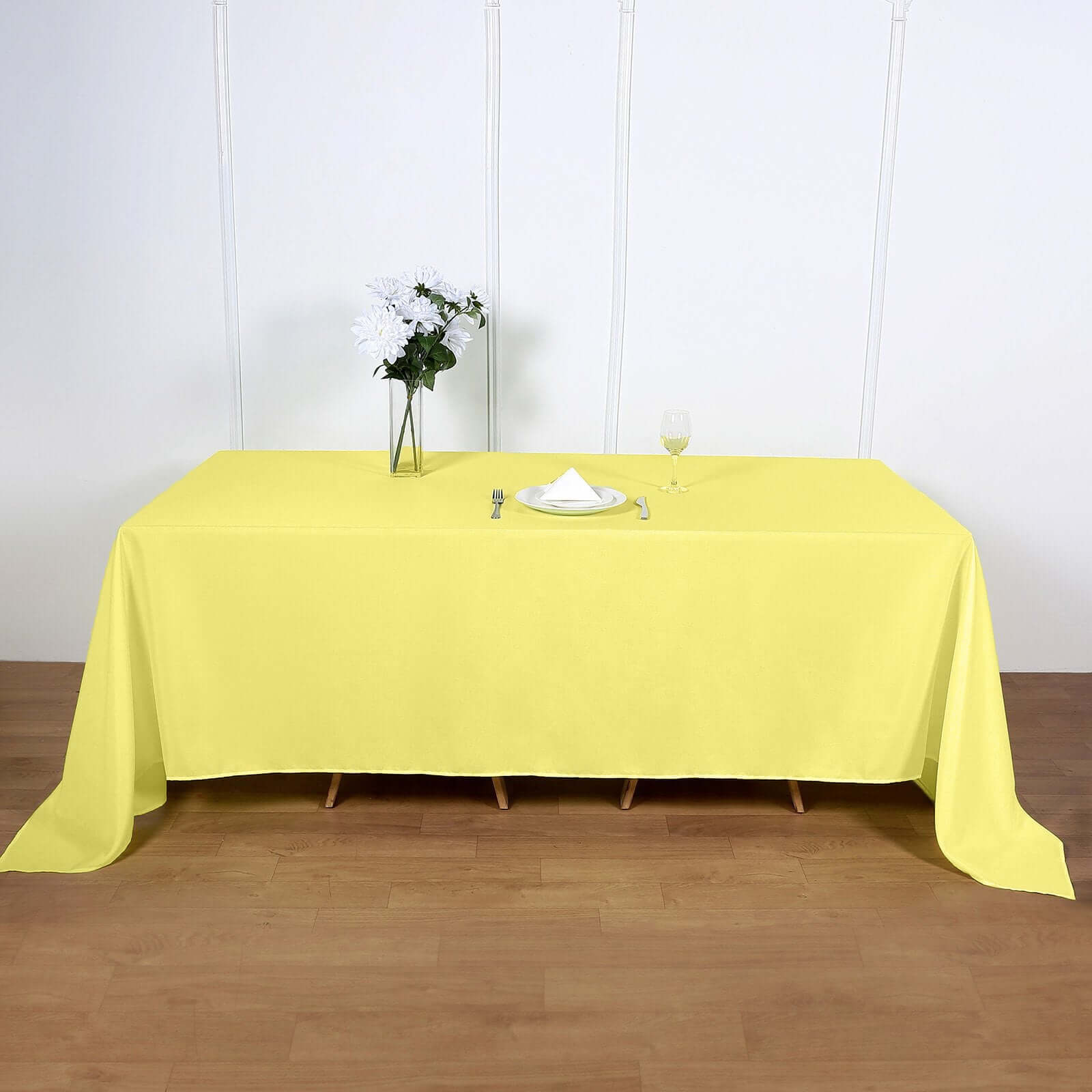 Polyester 90x132 Rectangle Tablecloth Yellow - Seamless Wrinkle-Resistant Table Cover