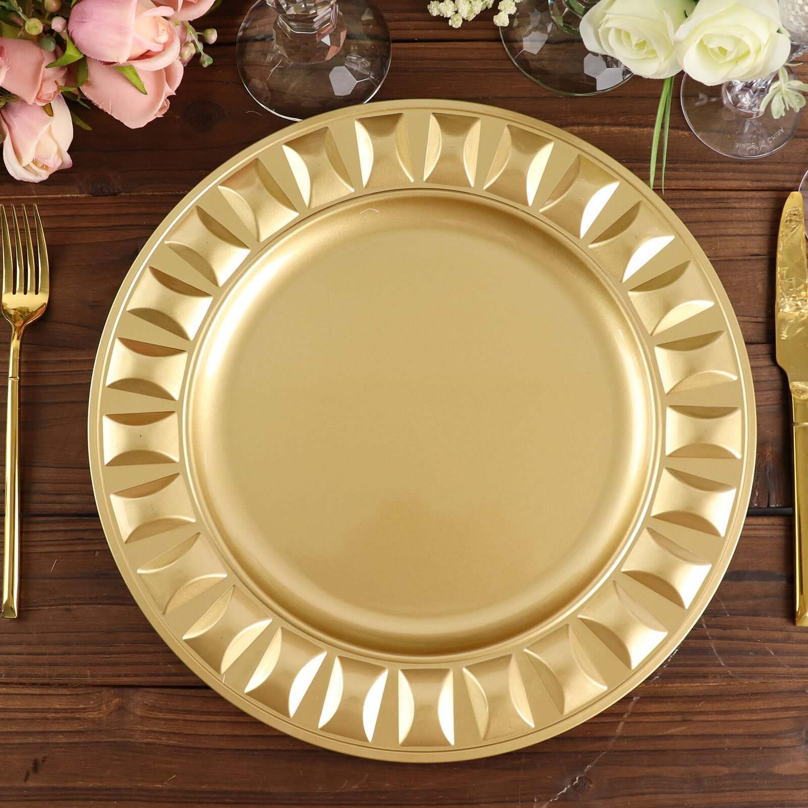 6-Pack Plastic Round Charger Plates 13 in Gold with Bejeweled Rim, Luxe Decorative Dinner Party Charger Tableware