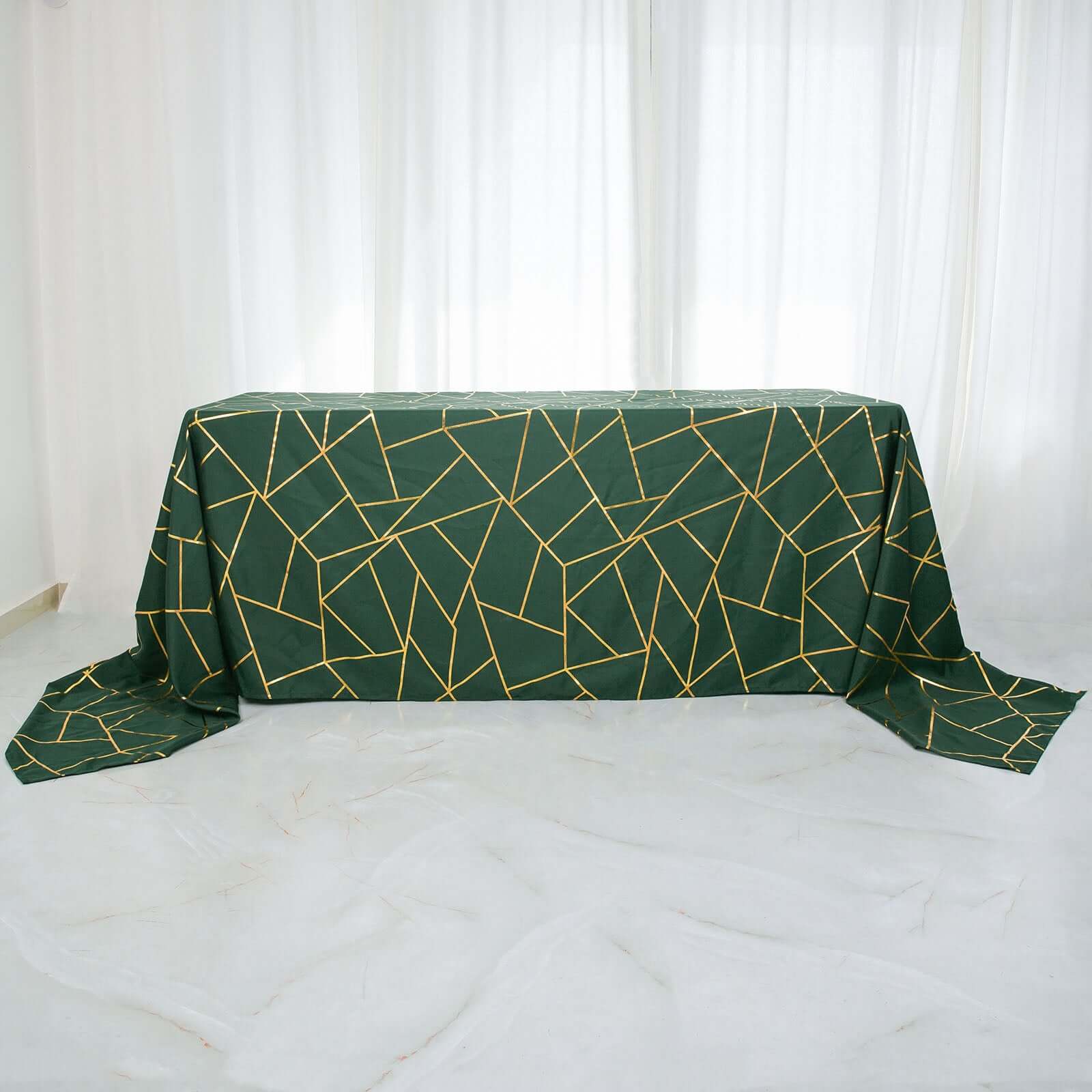 Polyester 90x156 Rectangle Tablecloth Hunter Emerald Green Seamless with Gold Foil Geometric Pattern - Wrinkle-Resistant Seamless Table Cover for Sophisticated Events