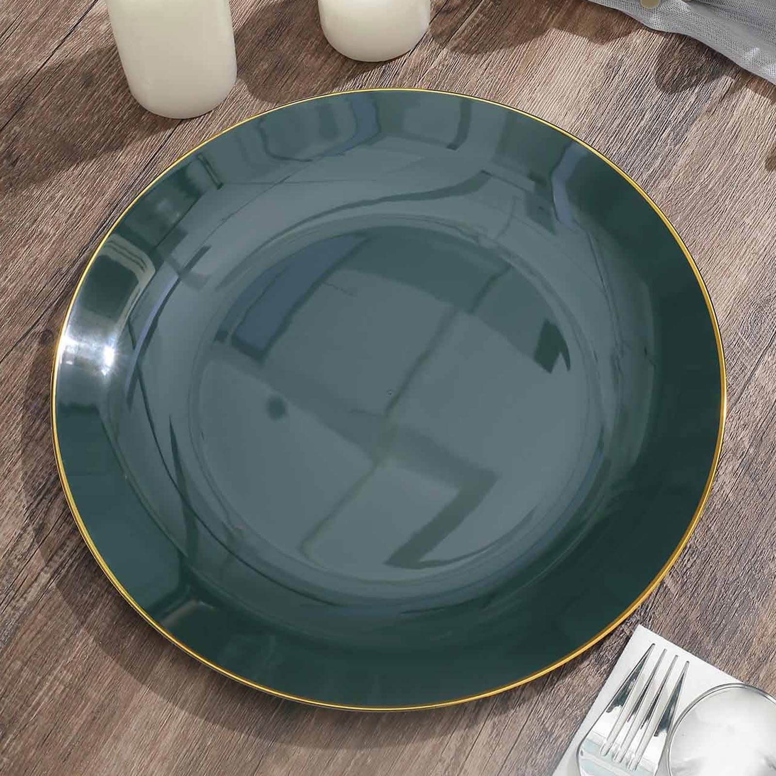 10-Pack Plastic 10 Round Dinner Plates in Hunter Emerald Green with Gold Rim - Glossy Disposable Party Plates