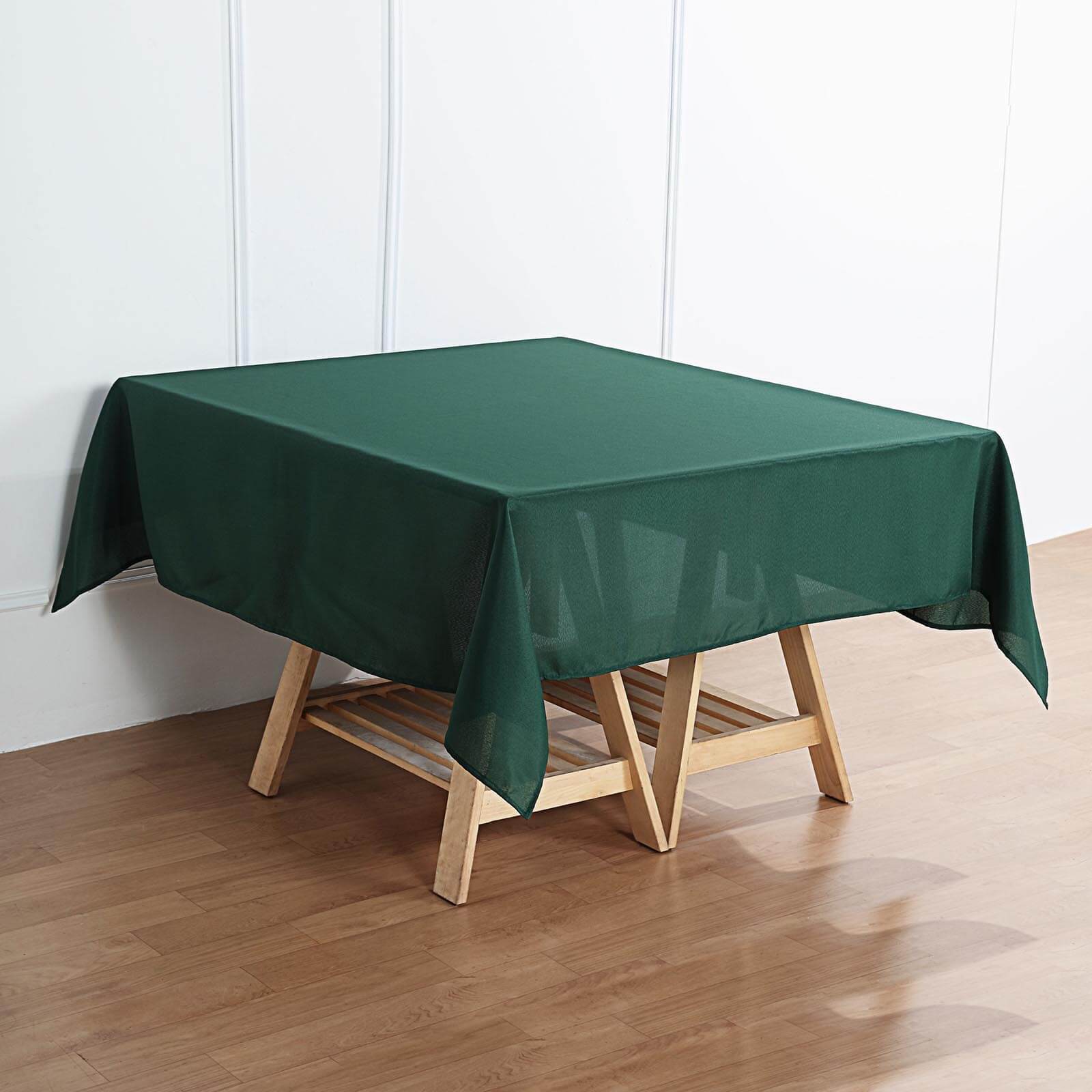 Polyester Square 54x54 Tablecloth Hunter Emerald Green - Wrinkle-Resistant & Durable Table Cover