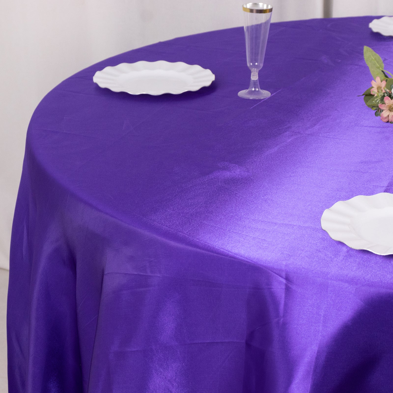 Satin 132 Round Tablecloth Purple - Stylish Seamless Table Cover