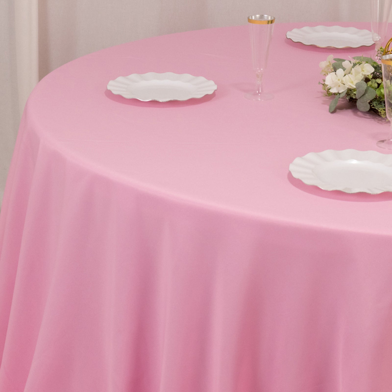 Premium Polyester 132 Round Tablecloth Pink - Seamless 220GSM Wrinkle-Resistant Table Cover