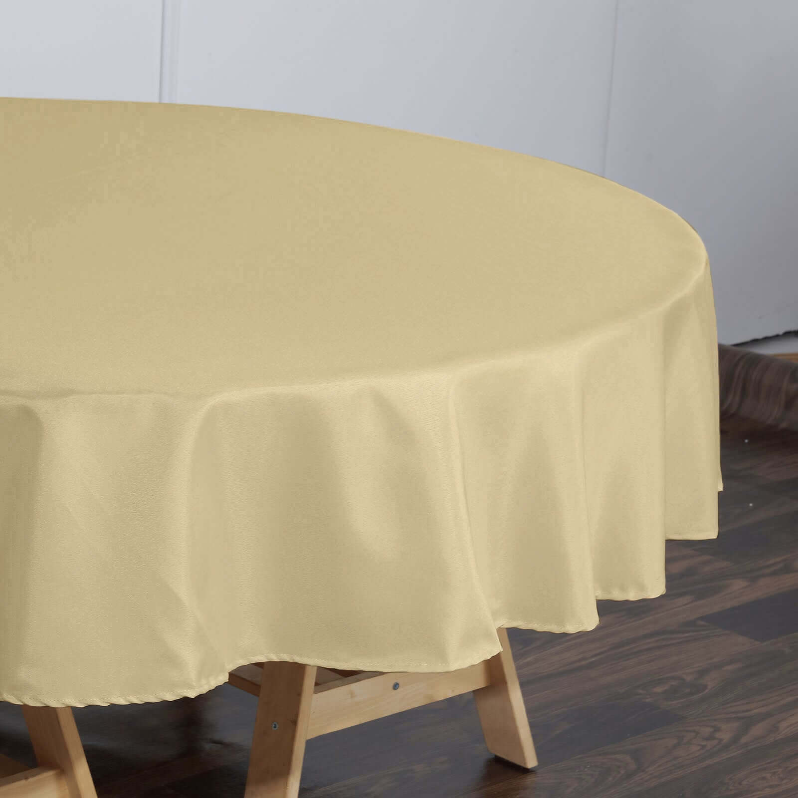 Polyester 90 Round Tablecloth Champagne - Stain & Wrinkle-Resistant Table Cover