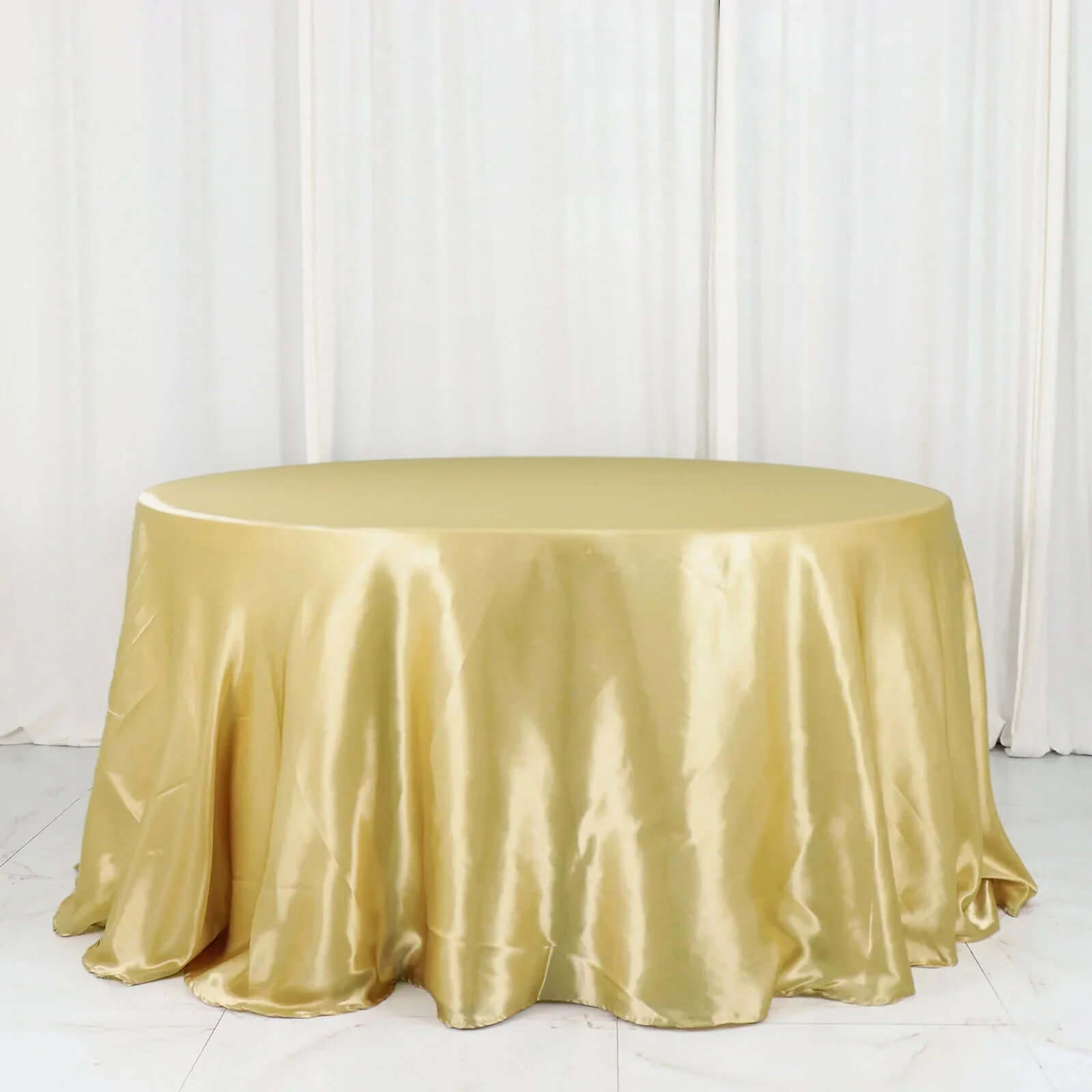 Satin 132 Round Tablecloth Champagne - Stylish Seamless Table Cover