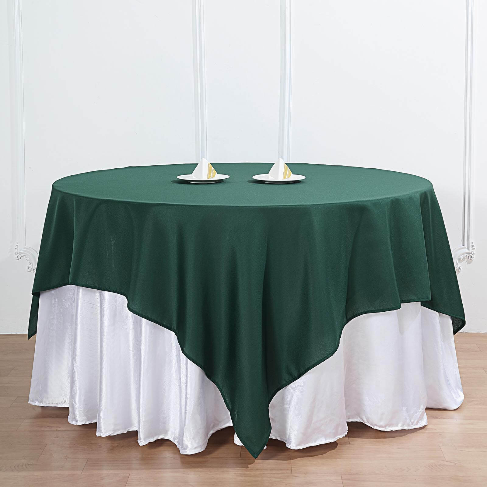 Polyester Square 70x70 Tablecloth Hunter Emerald Green - Wrinkle-Resistant & Durable Table Cover