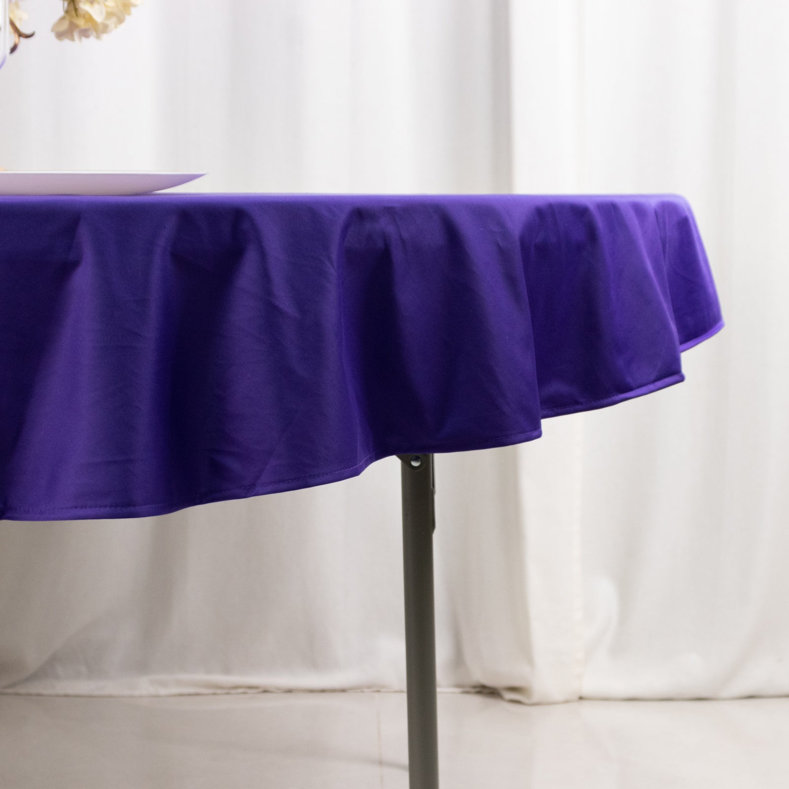 Premium Scuba Round 70 Tablecloth Purple - Wrinkle Free & Stain Resistant Table Cover